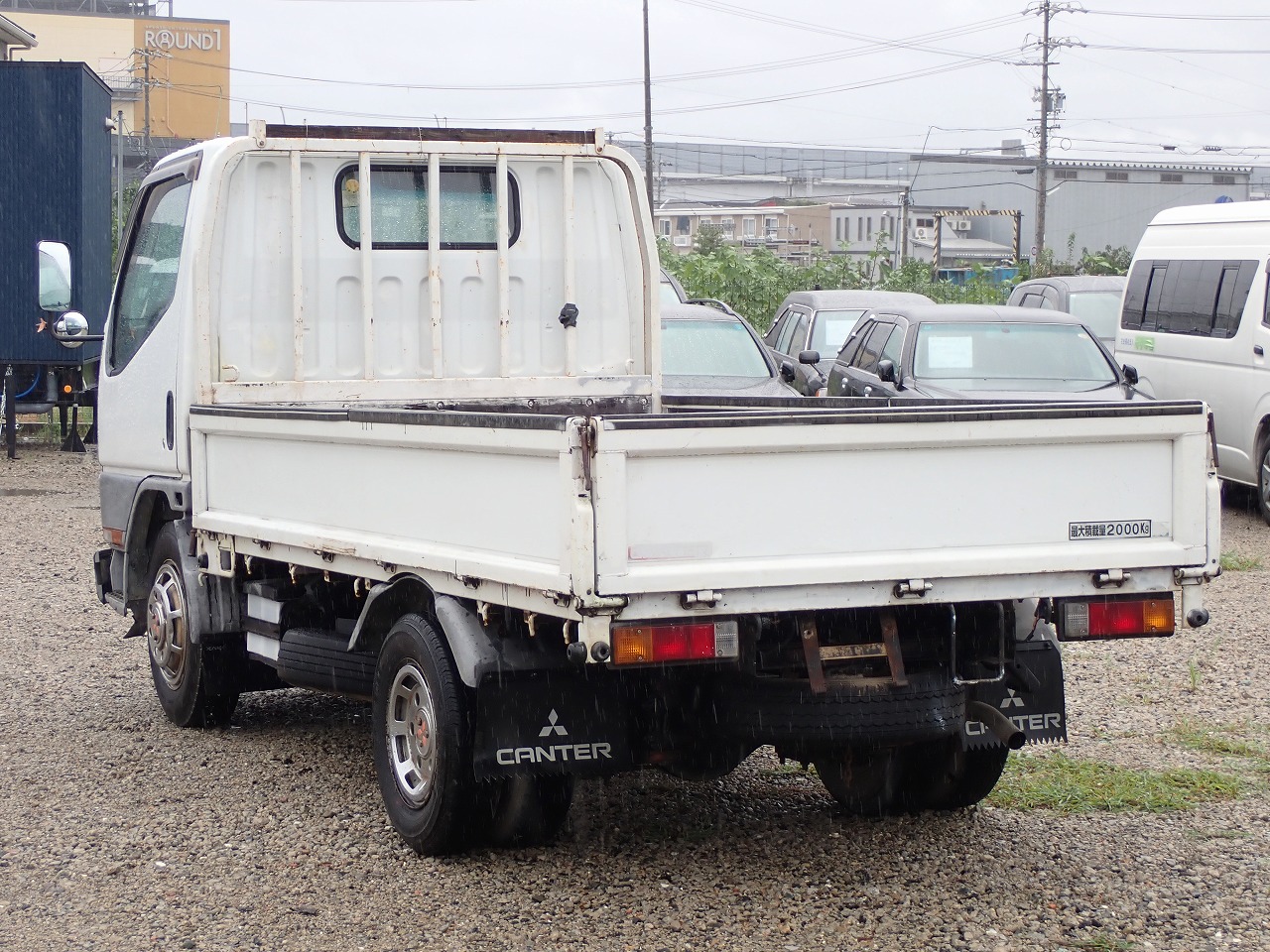 MITSUBISHI Canter