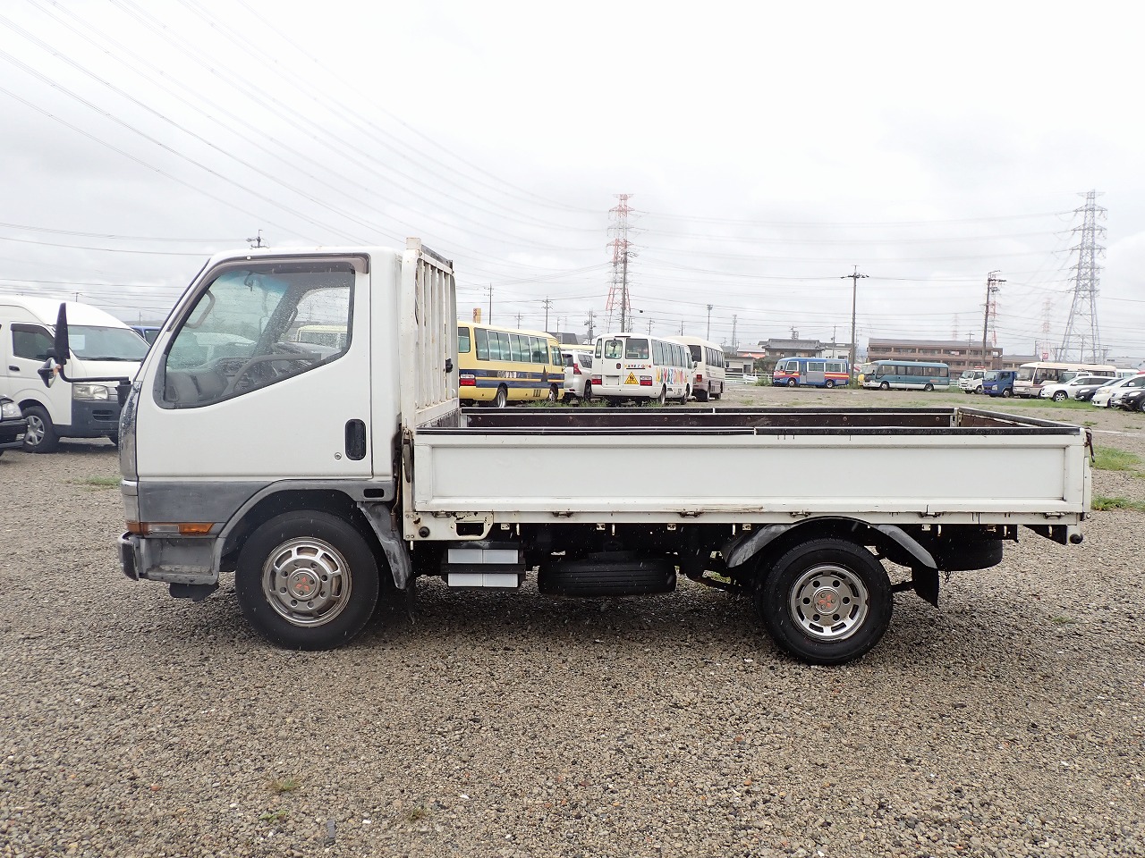 MITSUBISHI Canter