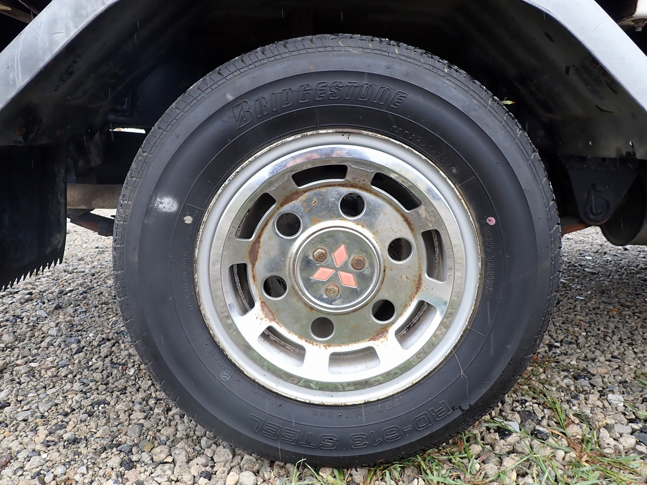 MITSUBISHI Canter