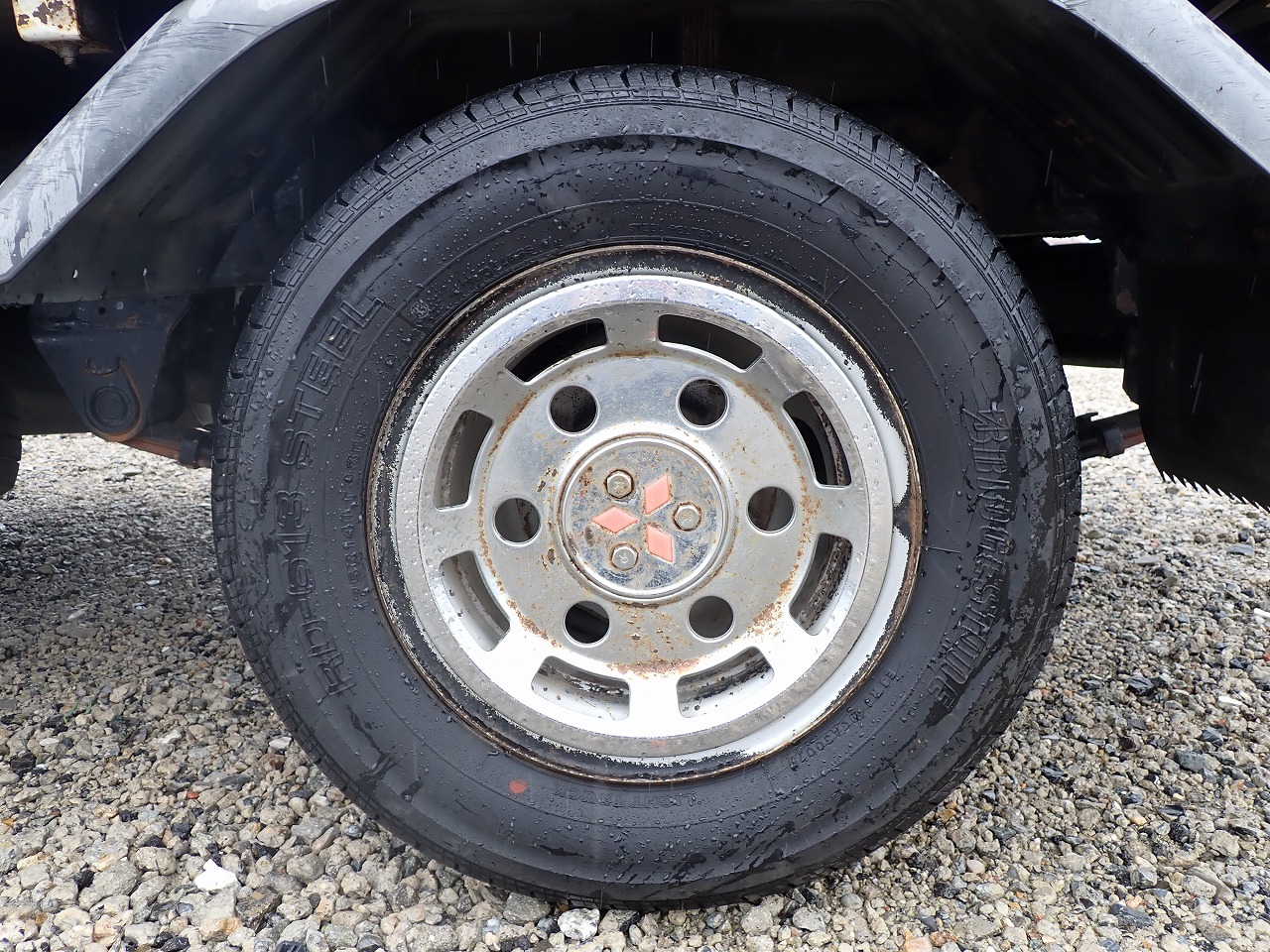 MITSUBISHI Canter