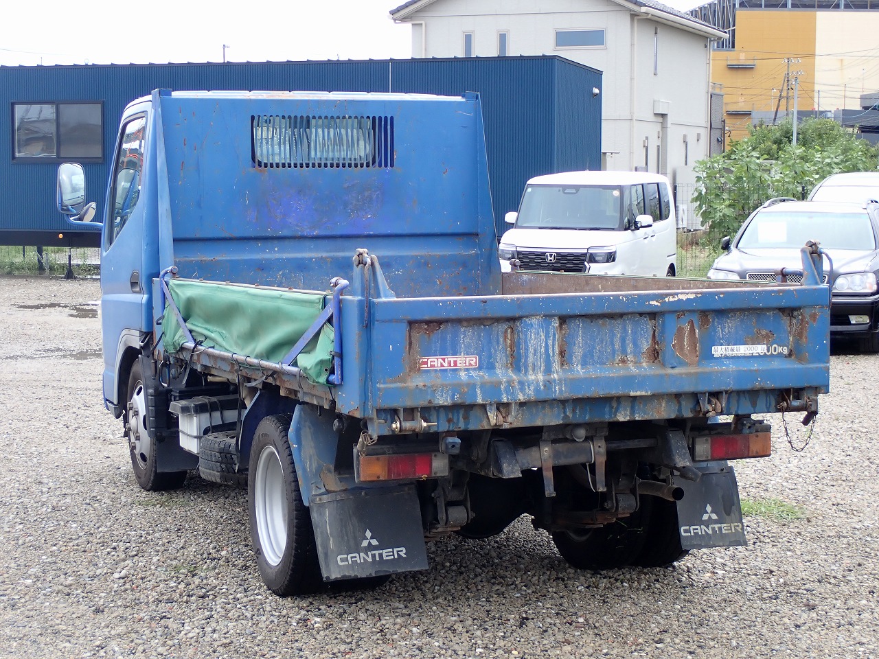 MITSUBISHI Canter