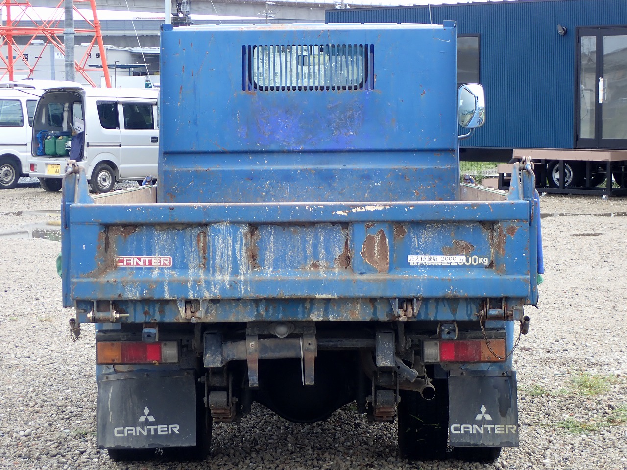 MITSUBISHI Canter