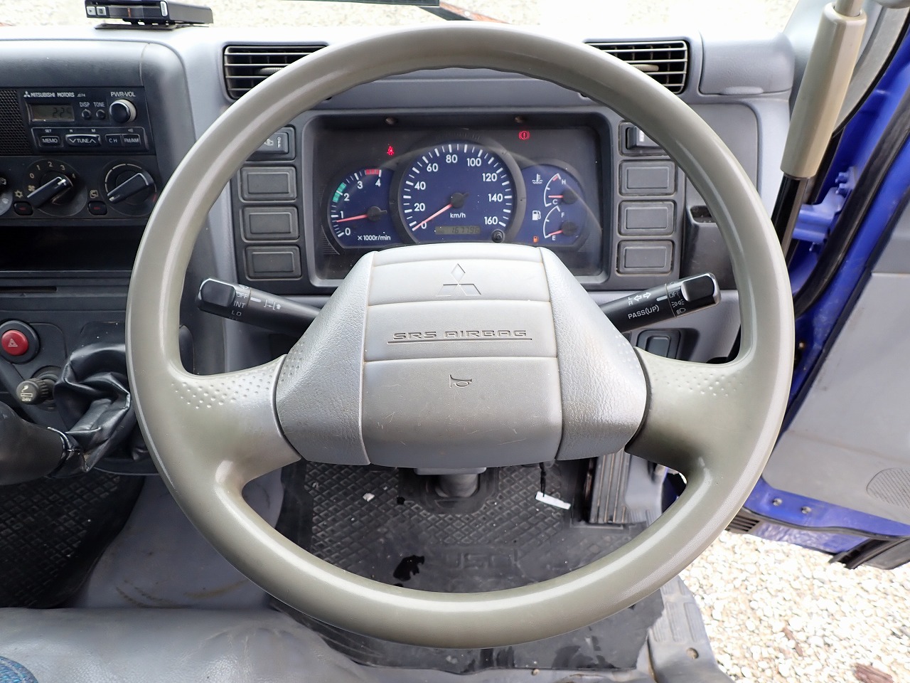 MITSUBISHI Canter