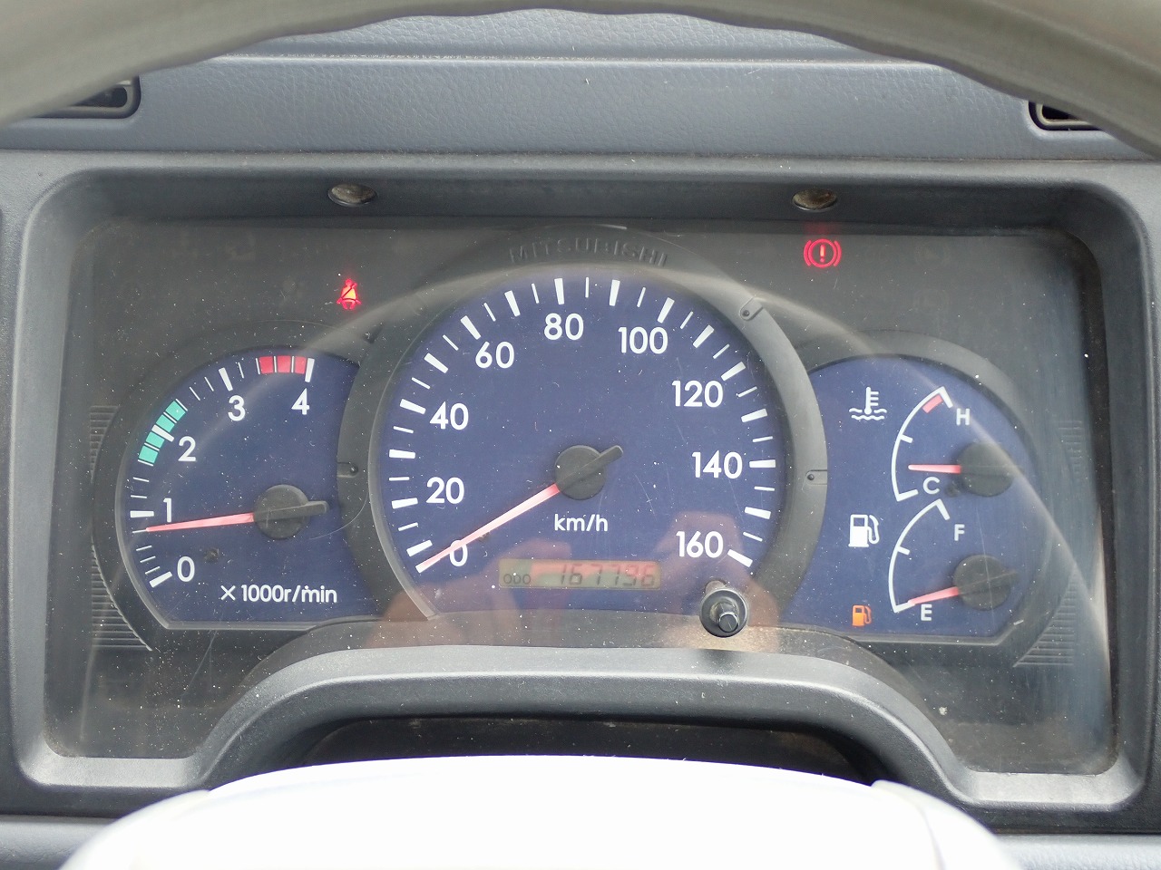 MITSUBISHI Canter