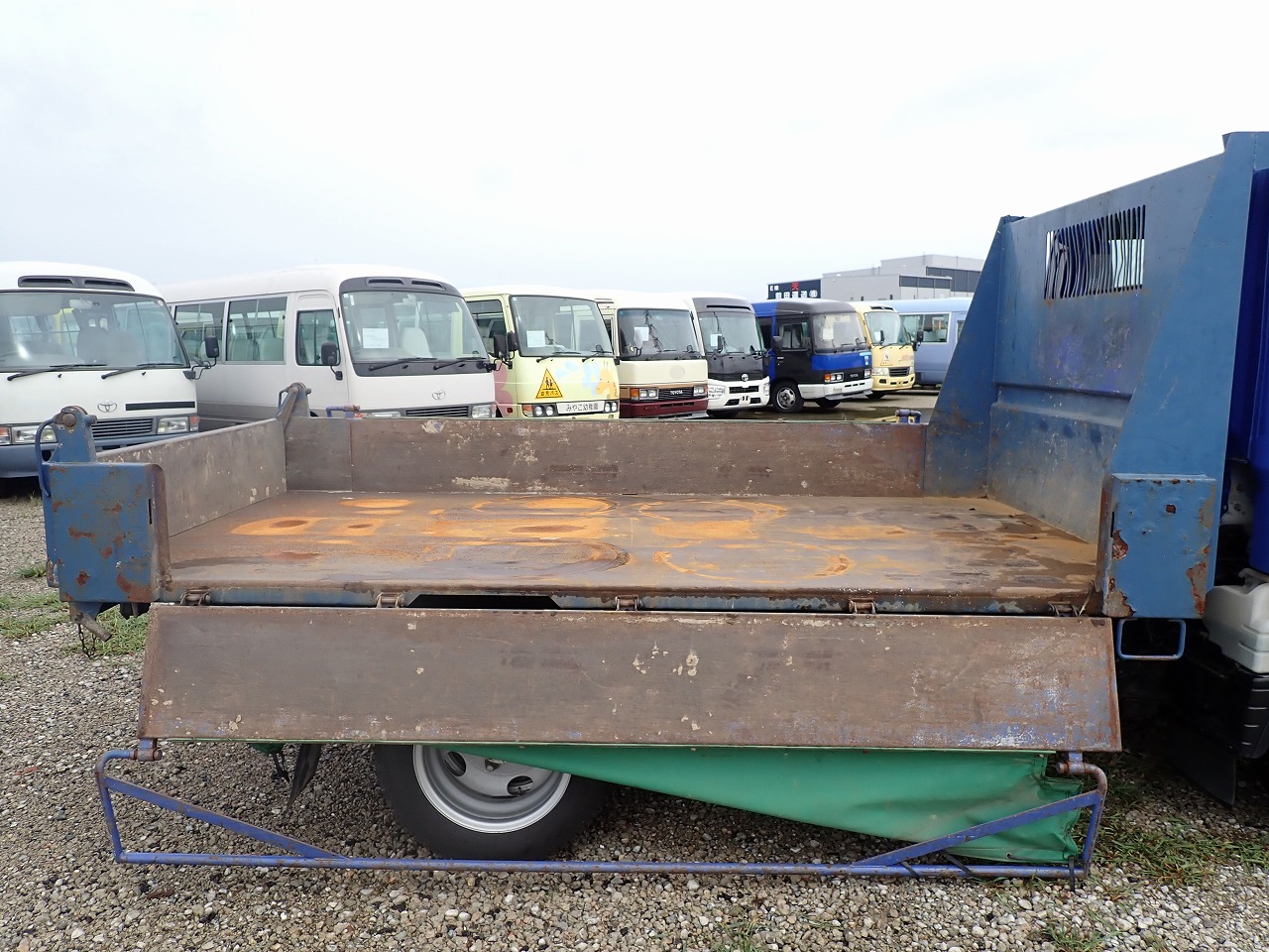 MITSUBISHI Canter