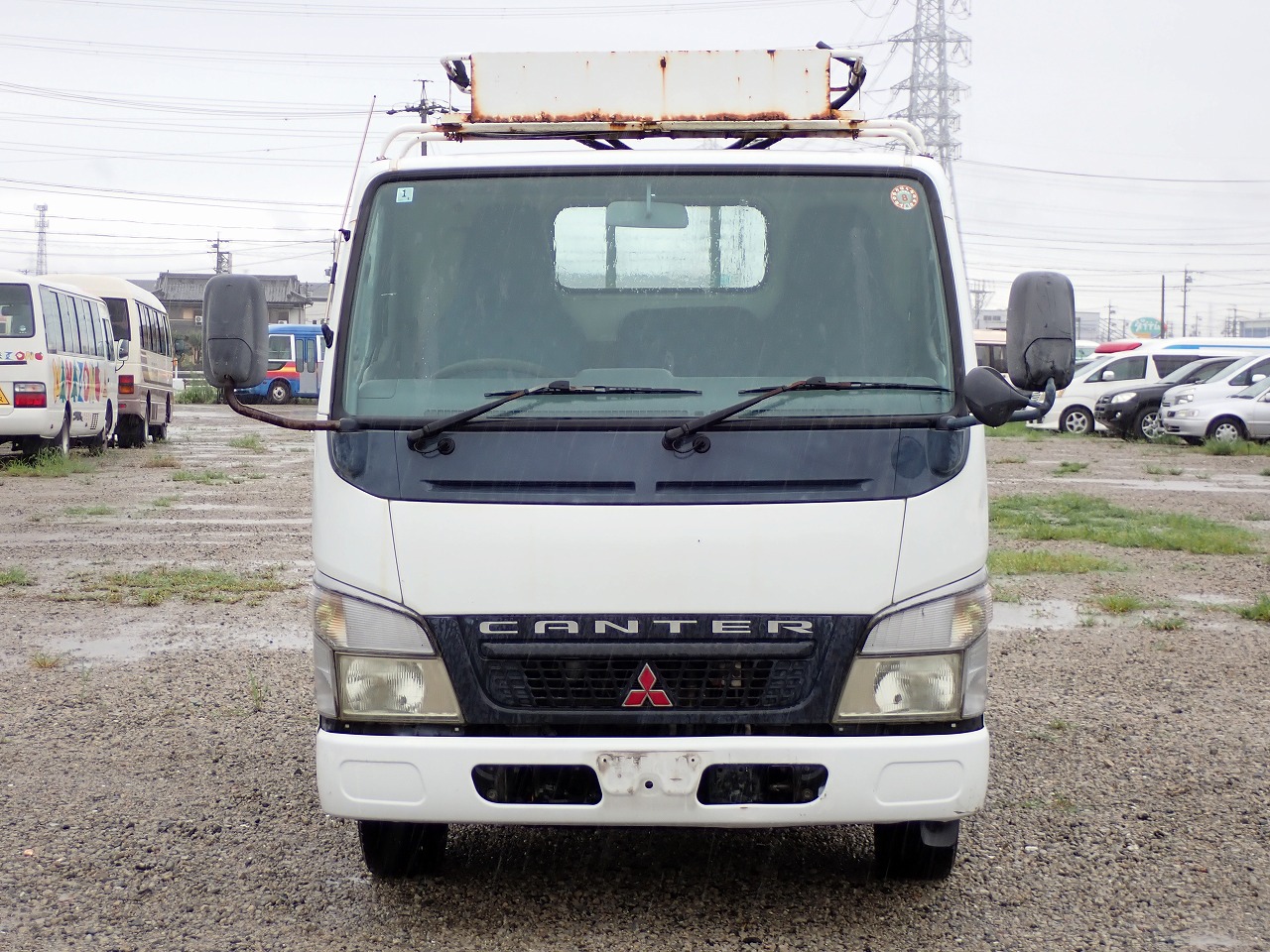 MITSUBISHI Canter