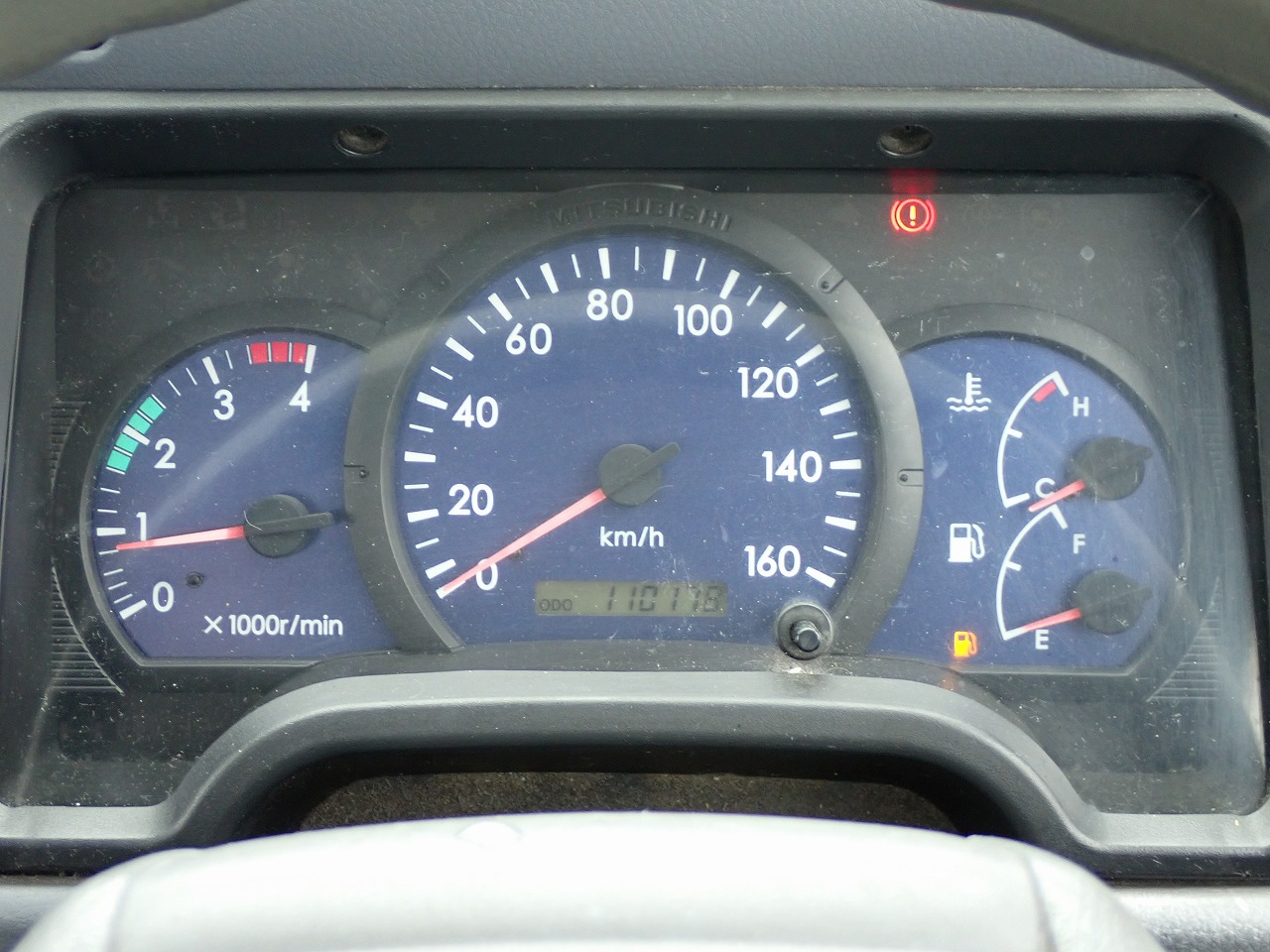 MITSUBISHI Canter