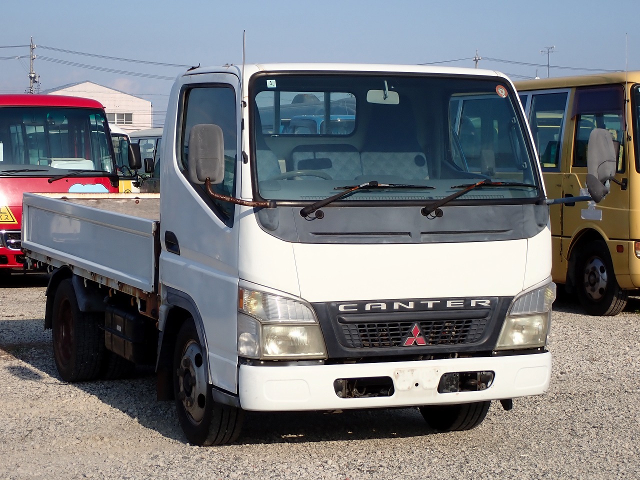 MITSUBISHI Canter