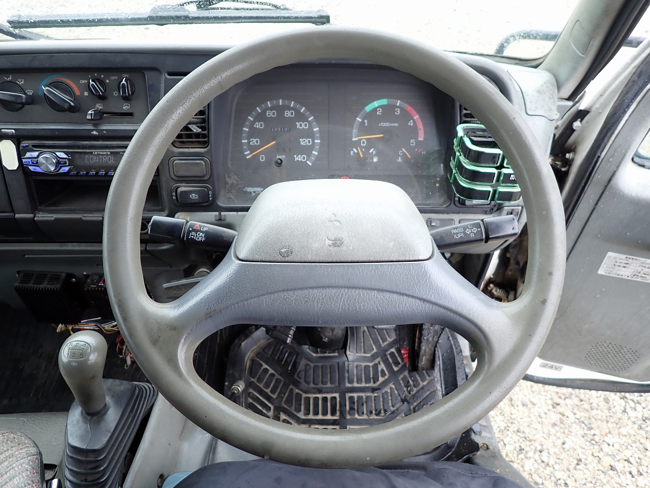 MITSUBISHI Canter