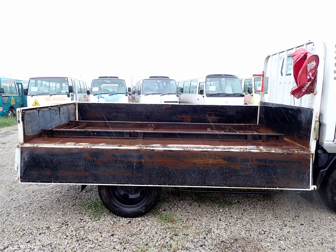 MITSUBISHI Canter