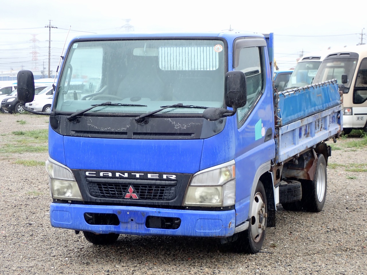 MITSUBISHI Canter