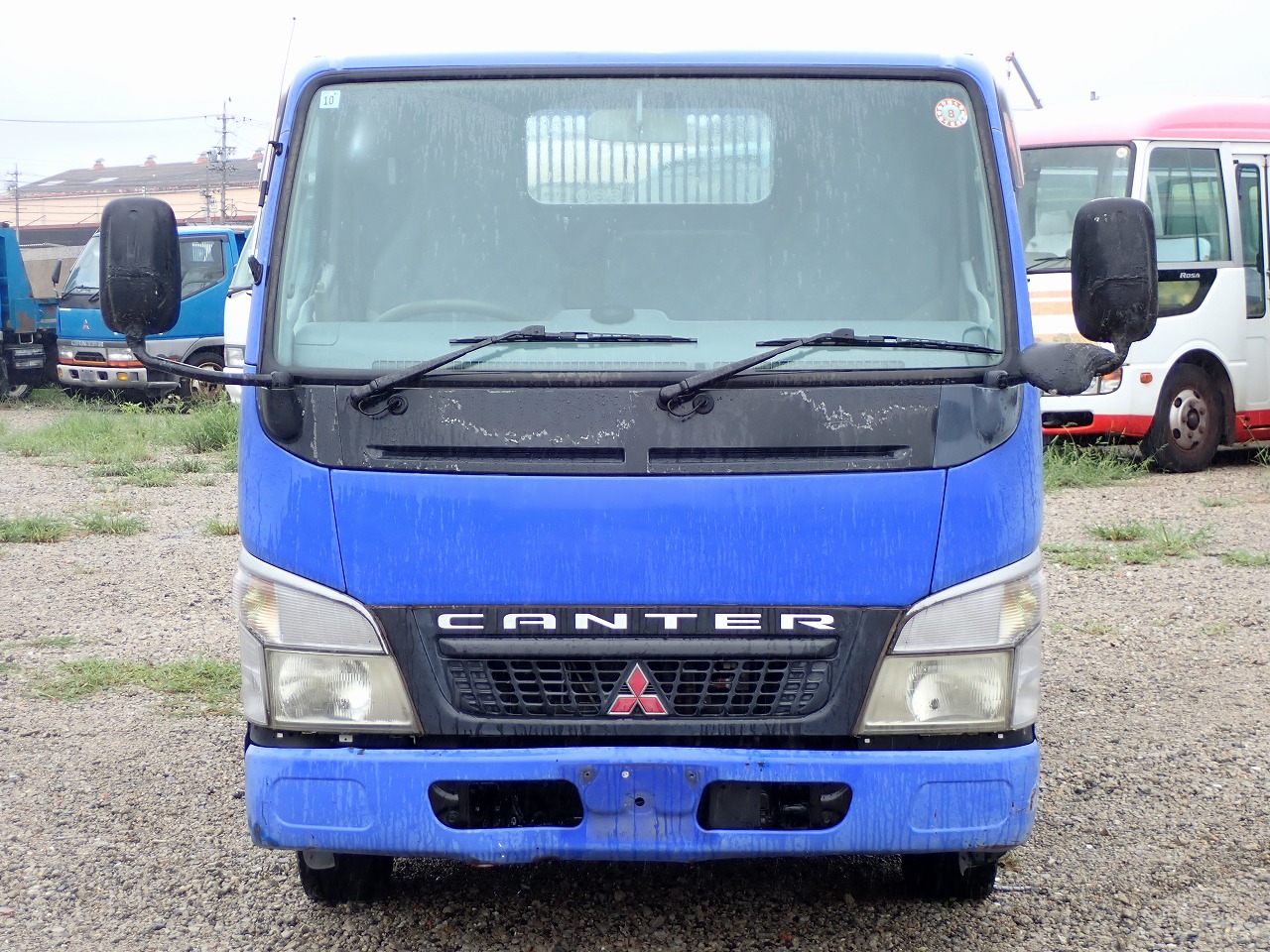 MITSUBISHI Canter