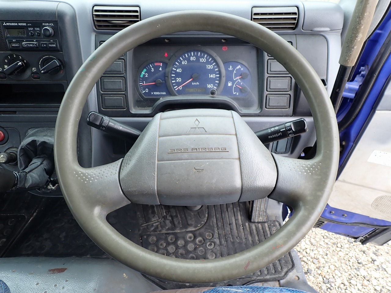 MITSUBISHI Canter