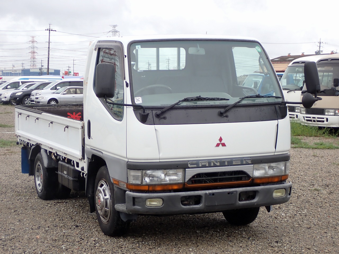 MITSUBISHI Canter
