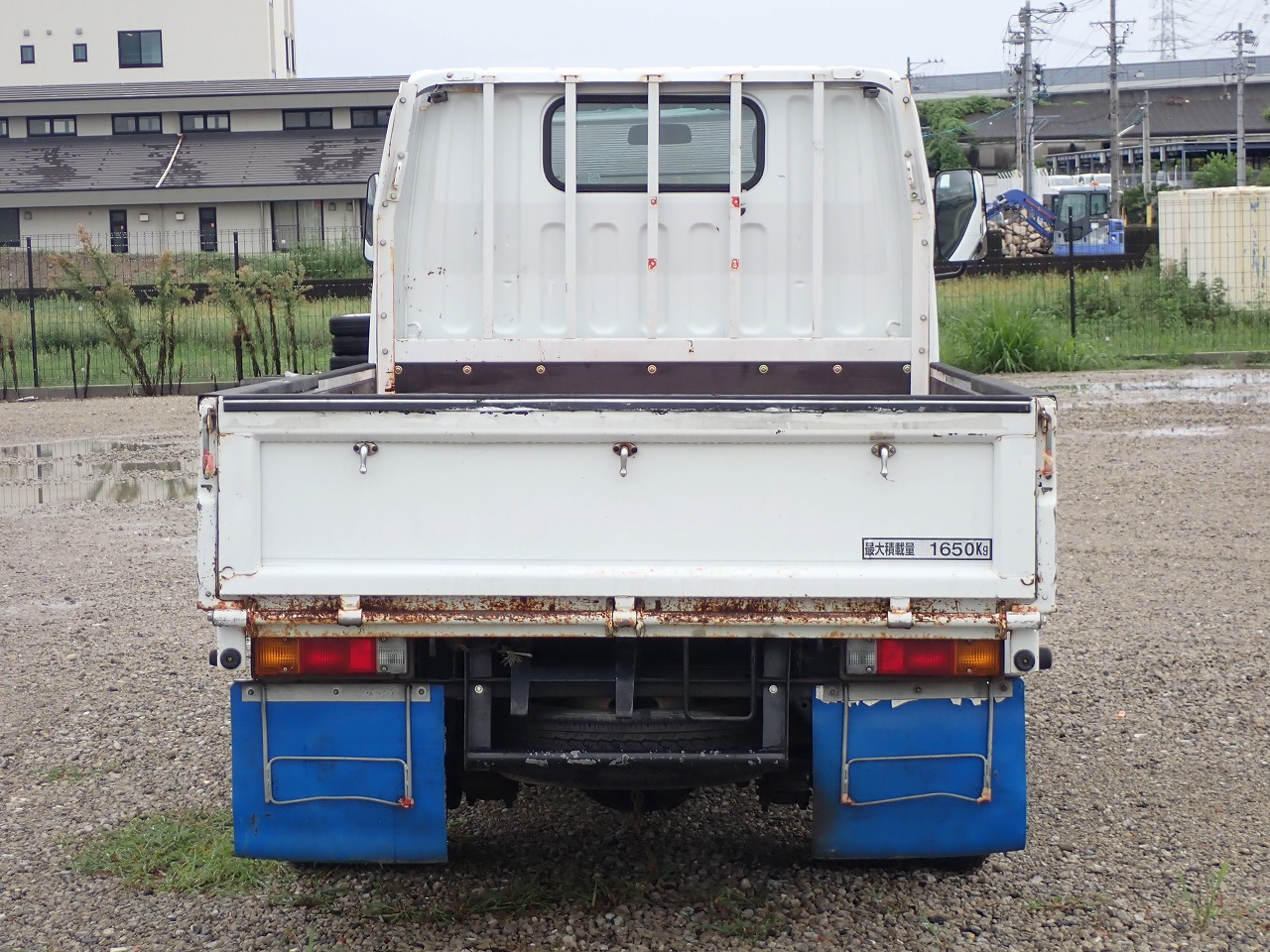 MITSUBISHI Canter