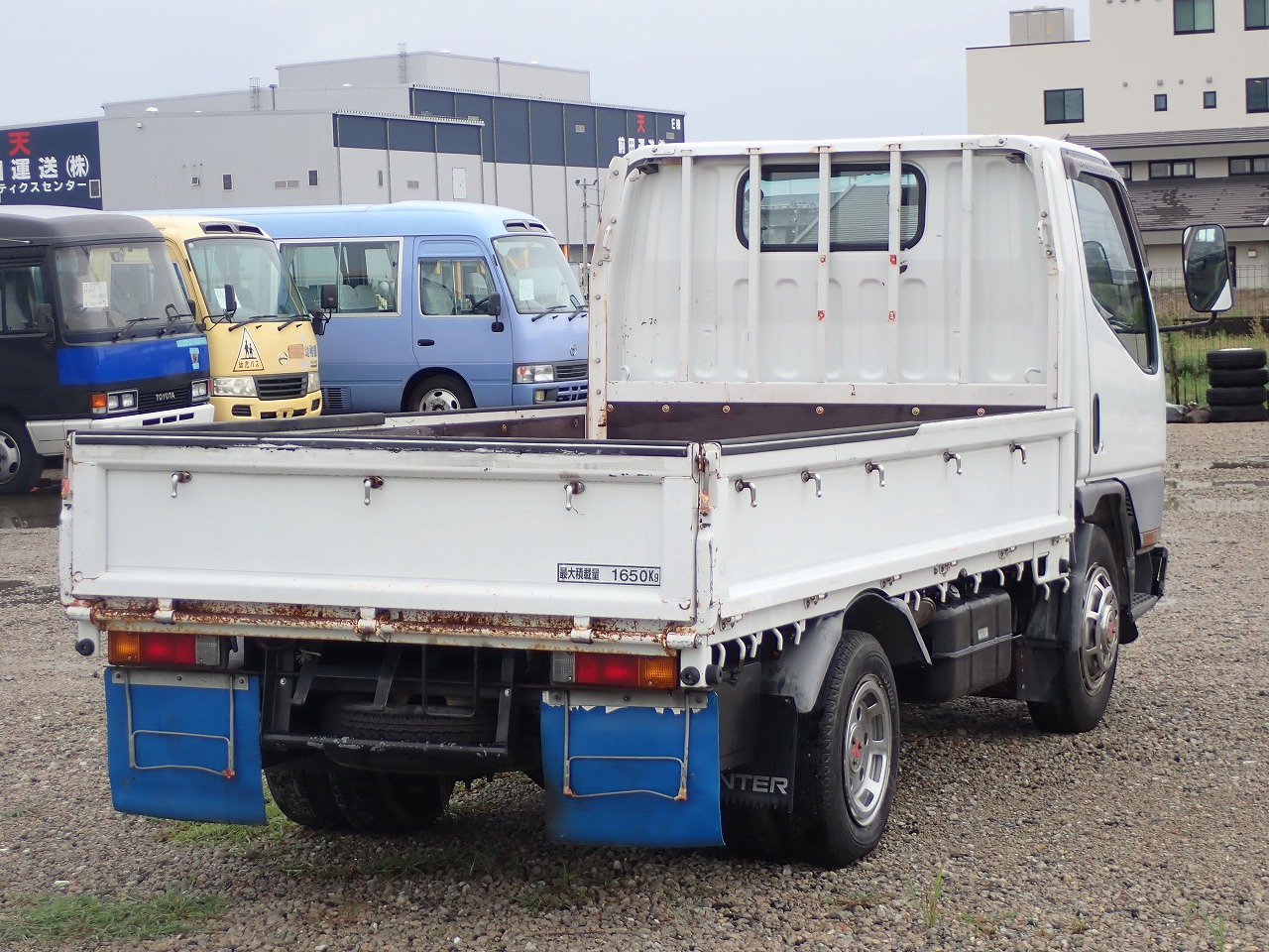 MITSUBISHI Canter
