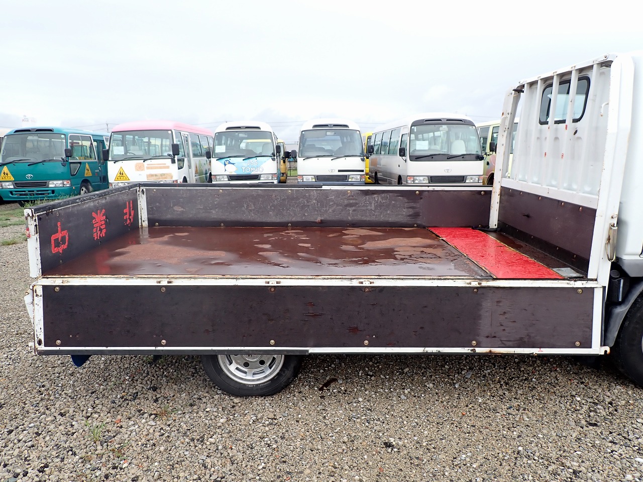 MITSUBISHI Canter