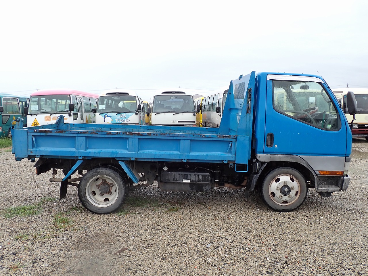 MITSUBISHI Canter