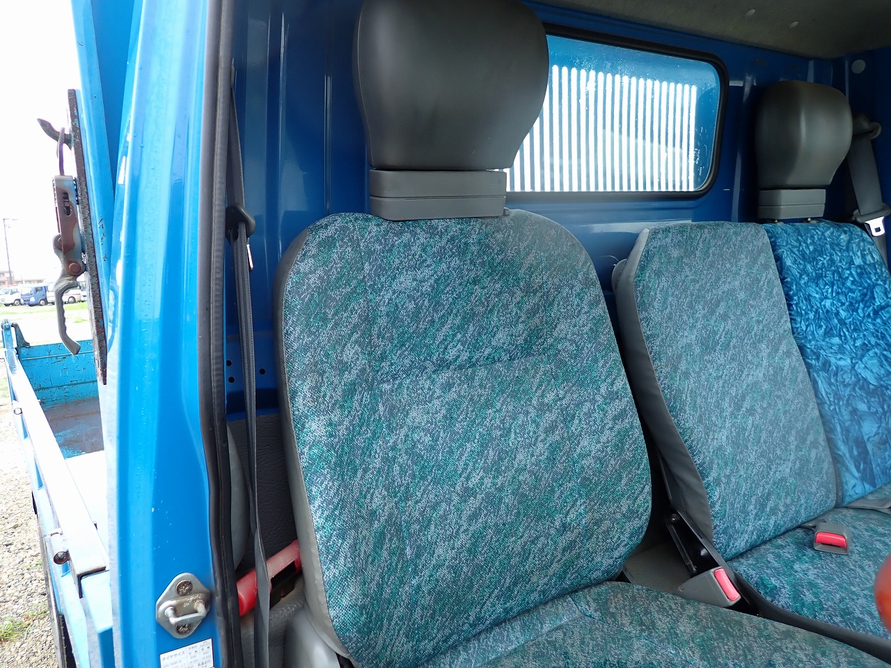 MITSUBISHI Canter