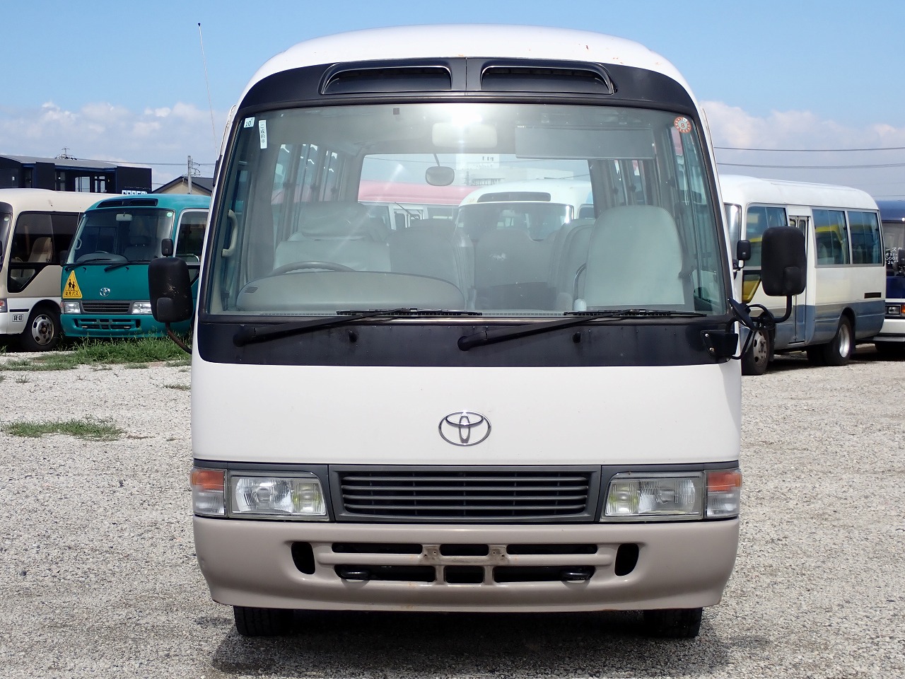 TOYOTA Coaster