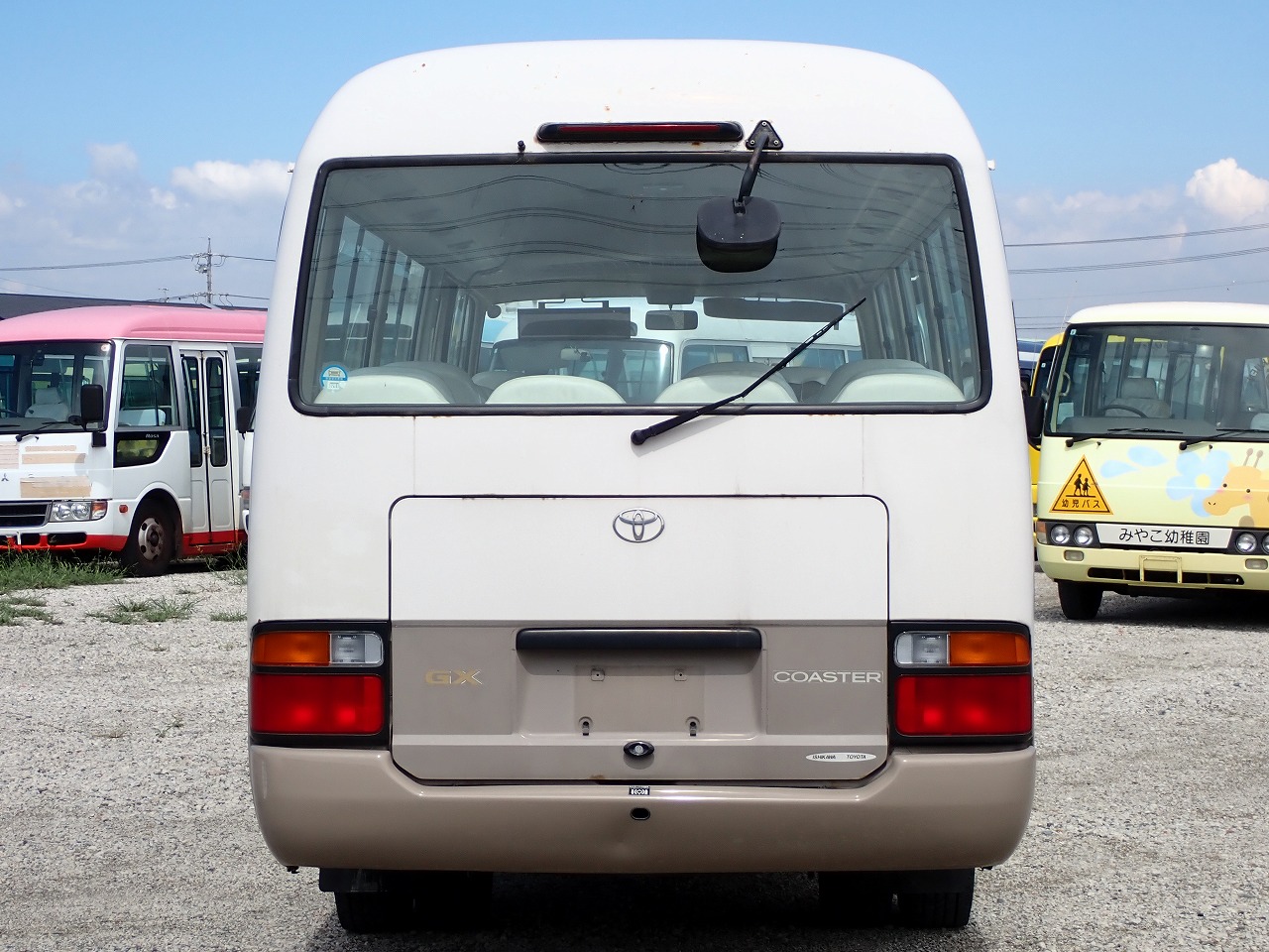 TOYOTA Coaster