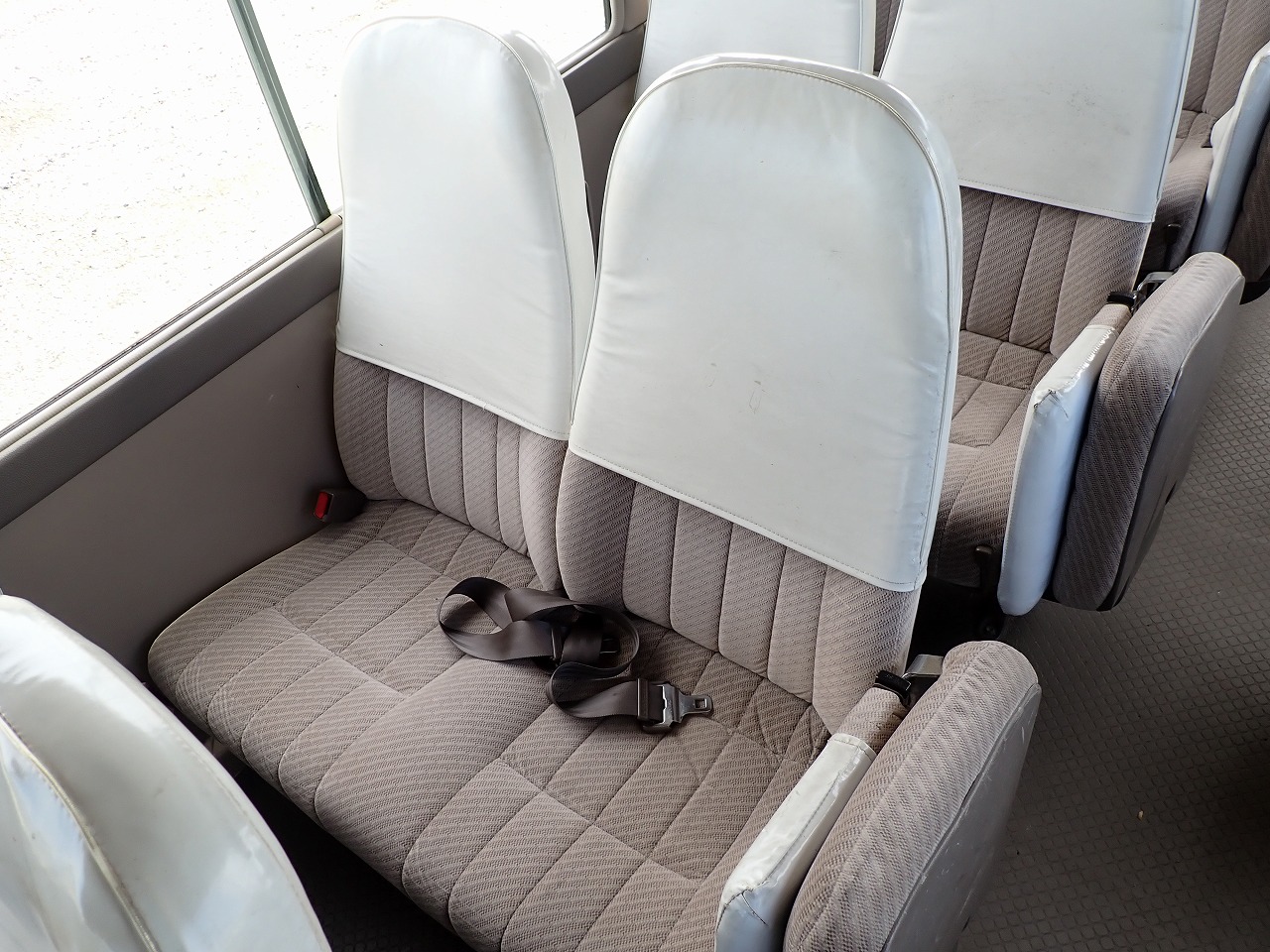 TOYOTA Coaster
