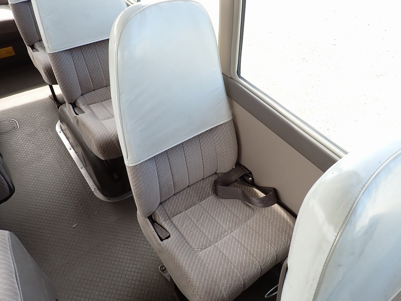 TOYOTA Coaster