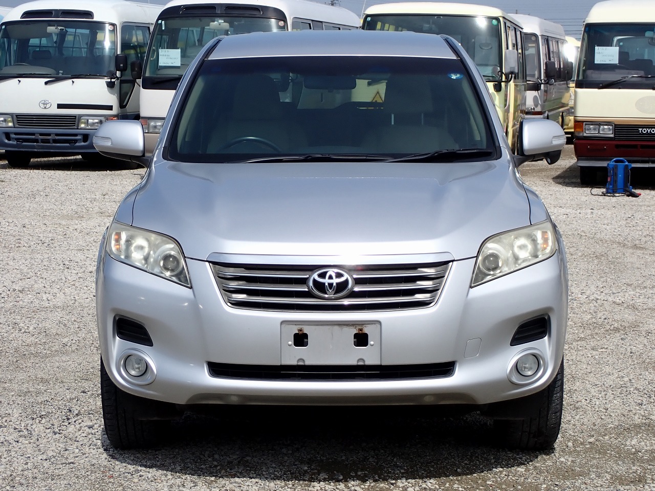 TOYOTA Vanguard
