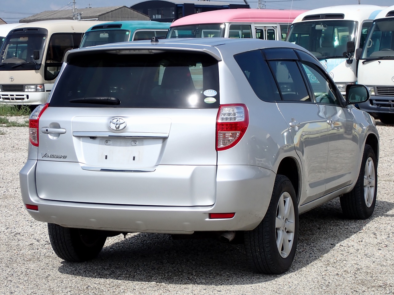 TOYOTA Vanguard