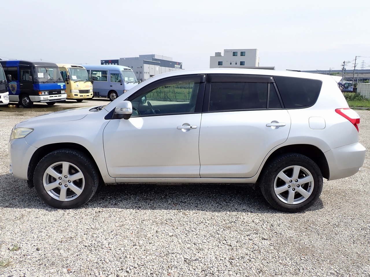 TOYOTA Vanguard