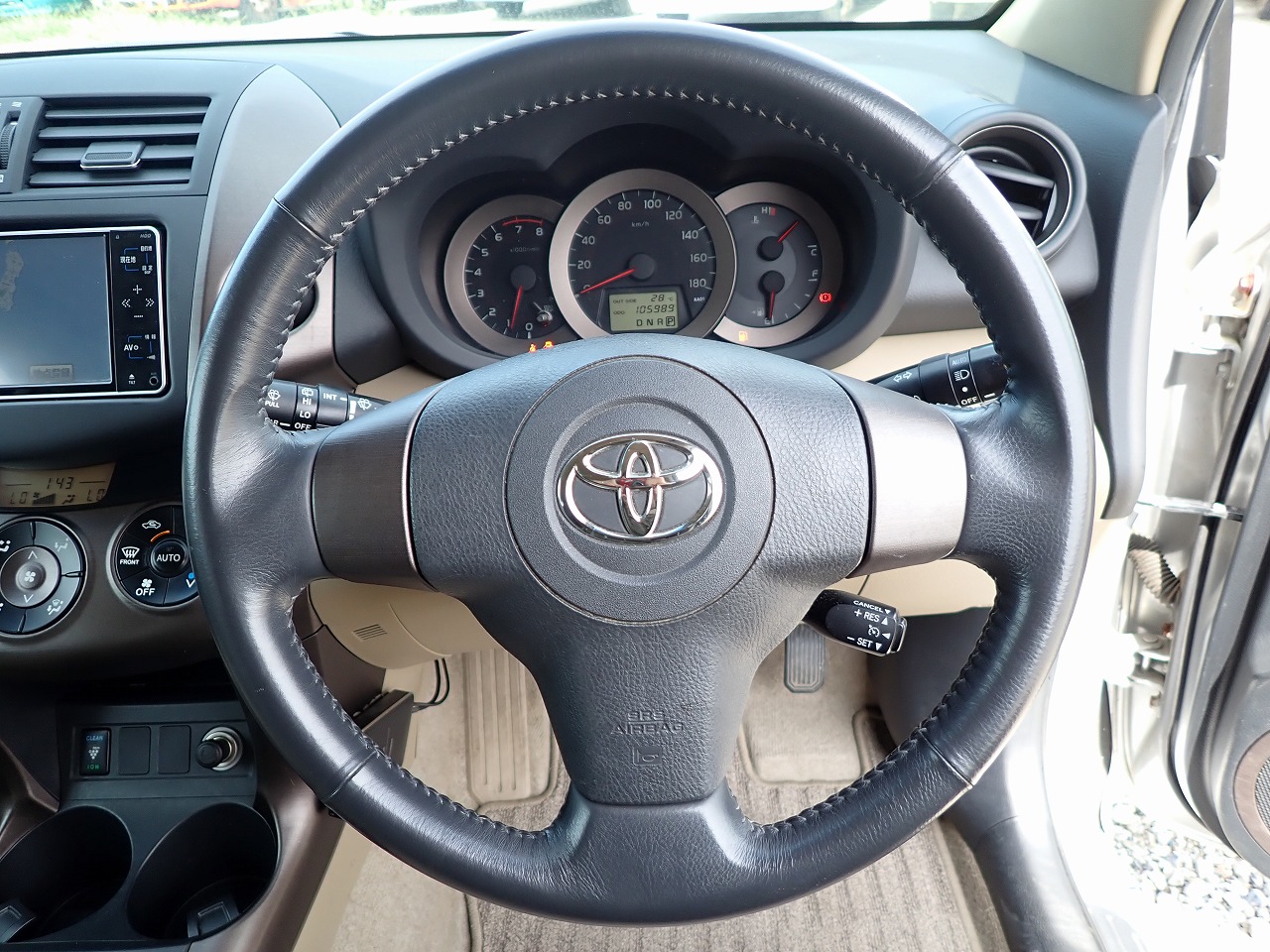 TOYOTA Vanguard