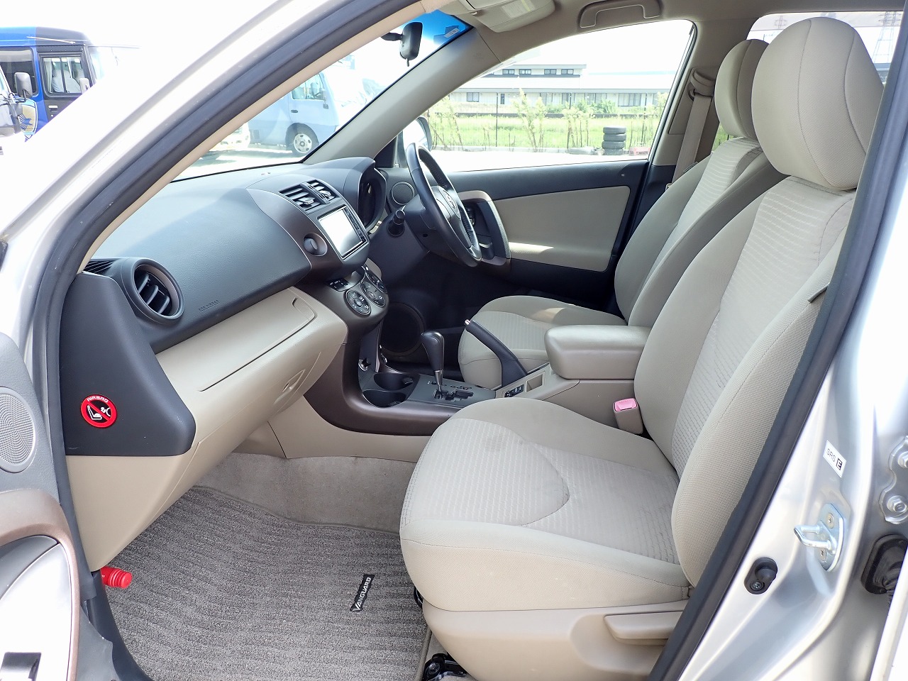 TOYOTA Vanguard