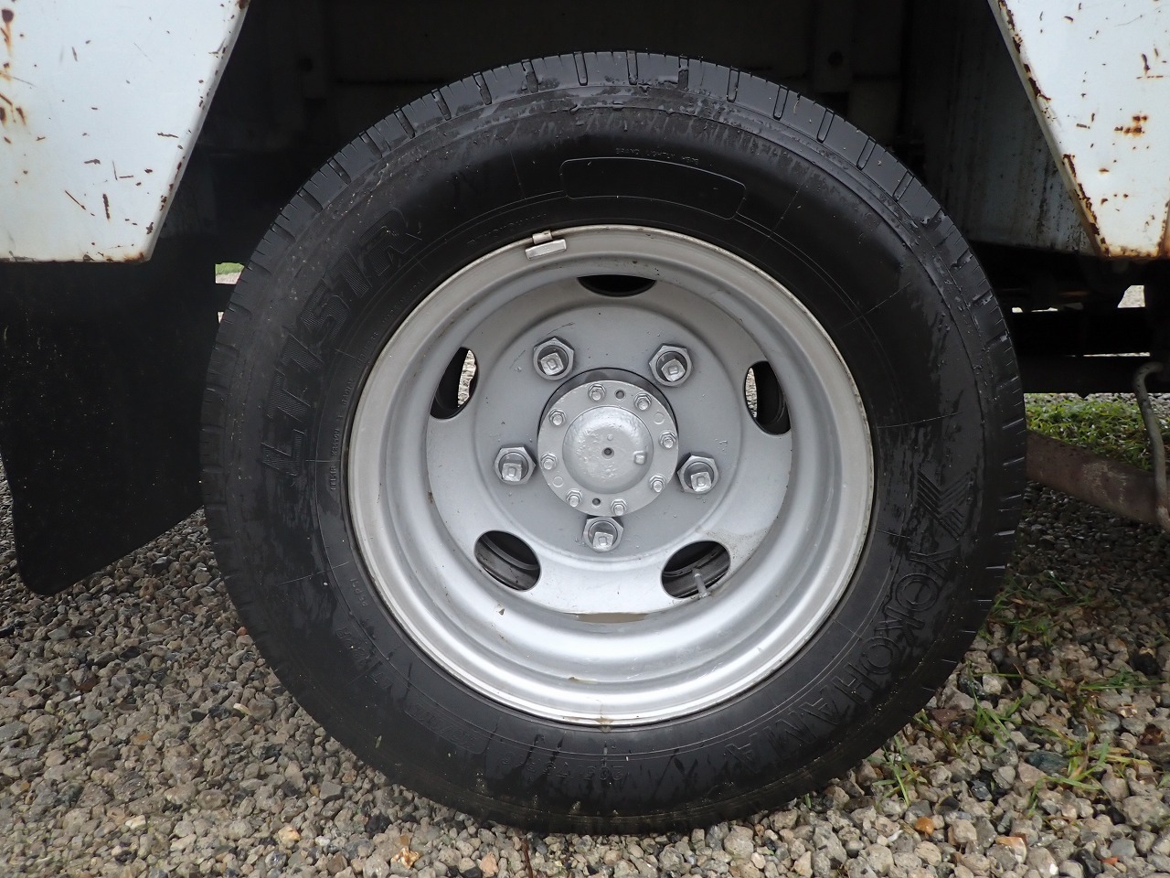 TOYOTA Dyna Truck
