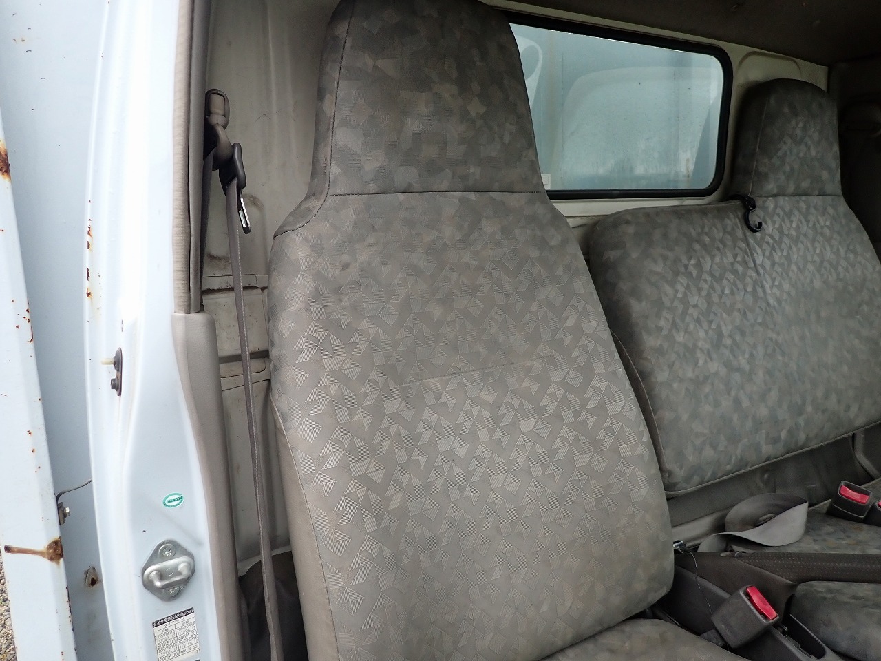 TOYOTA Dyna Truck