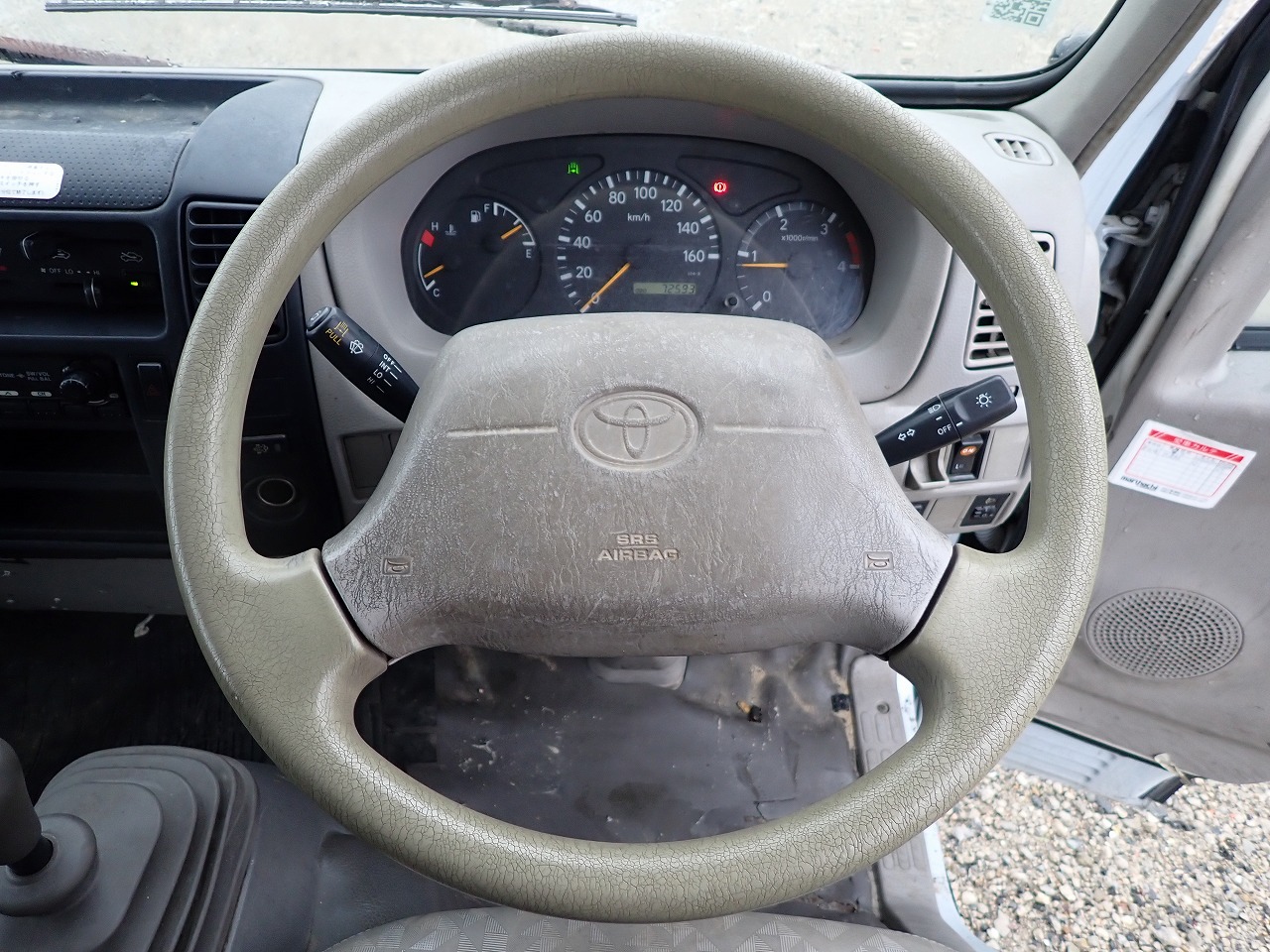 TOYOTA Dyna Truck