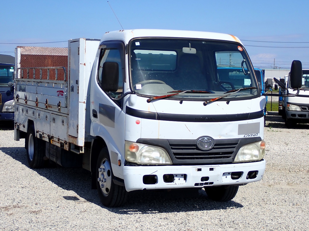 TOYOTA Dyna Truck