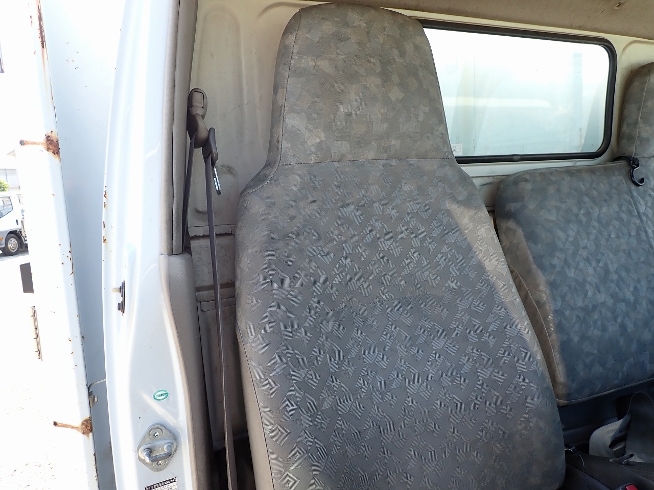 TOYOTA Dyna Truck
