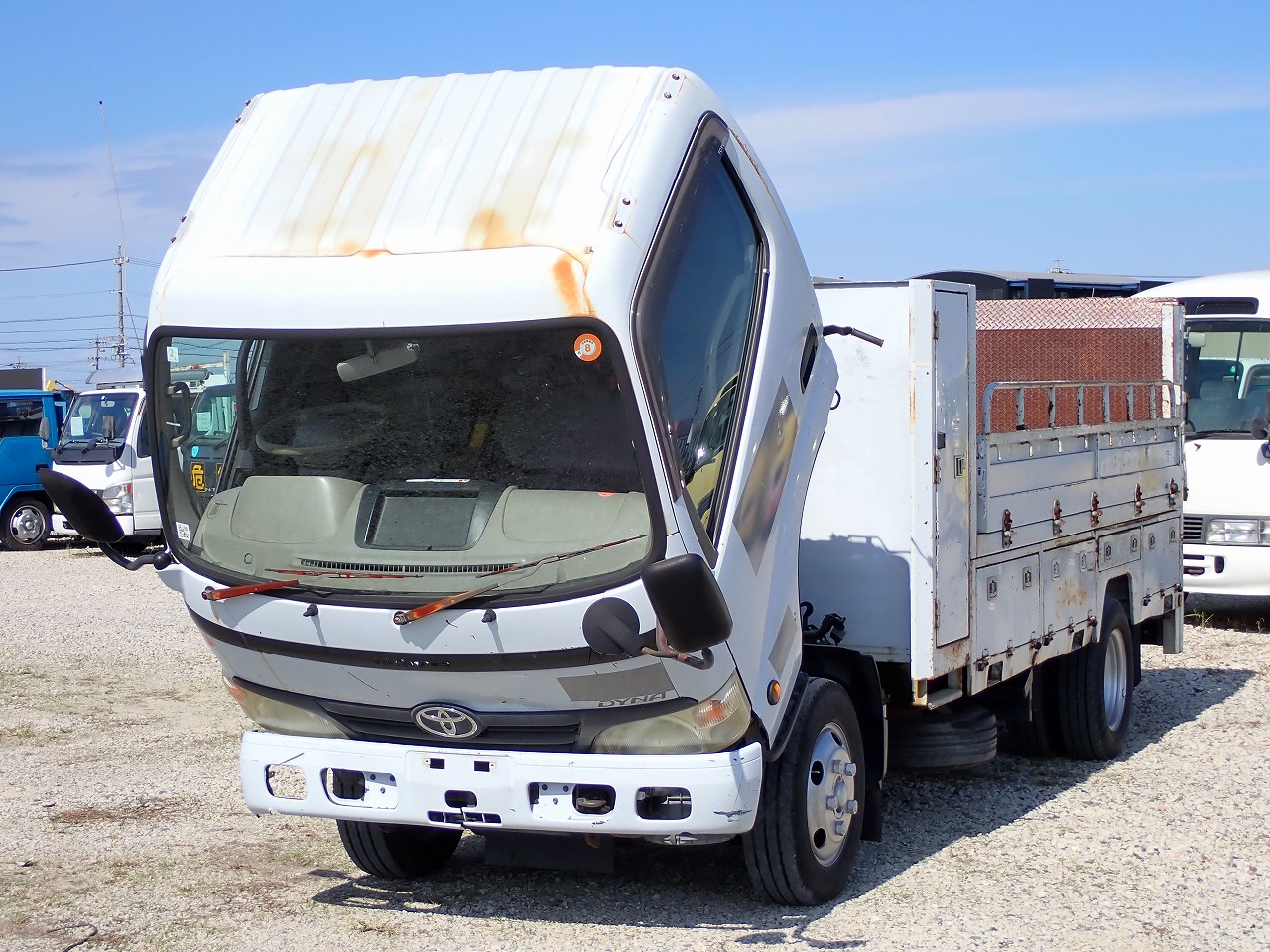 TOYOTA Dyna Truck