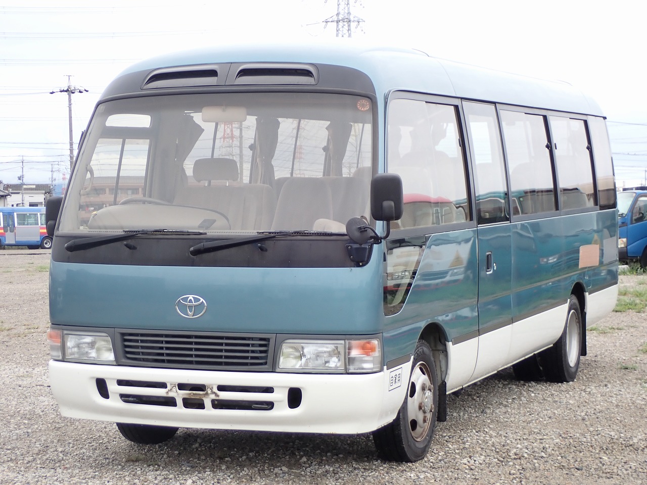 TOYOTA Coaster