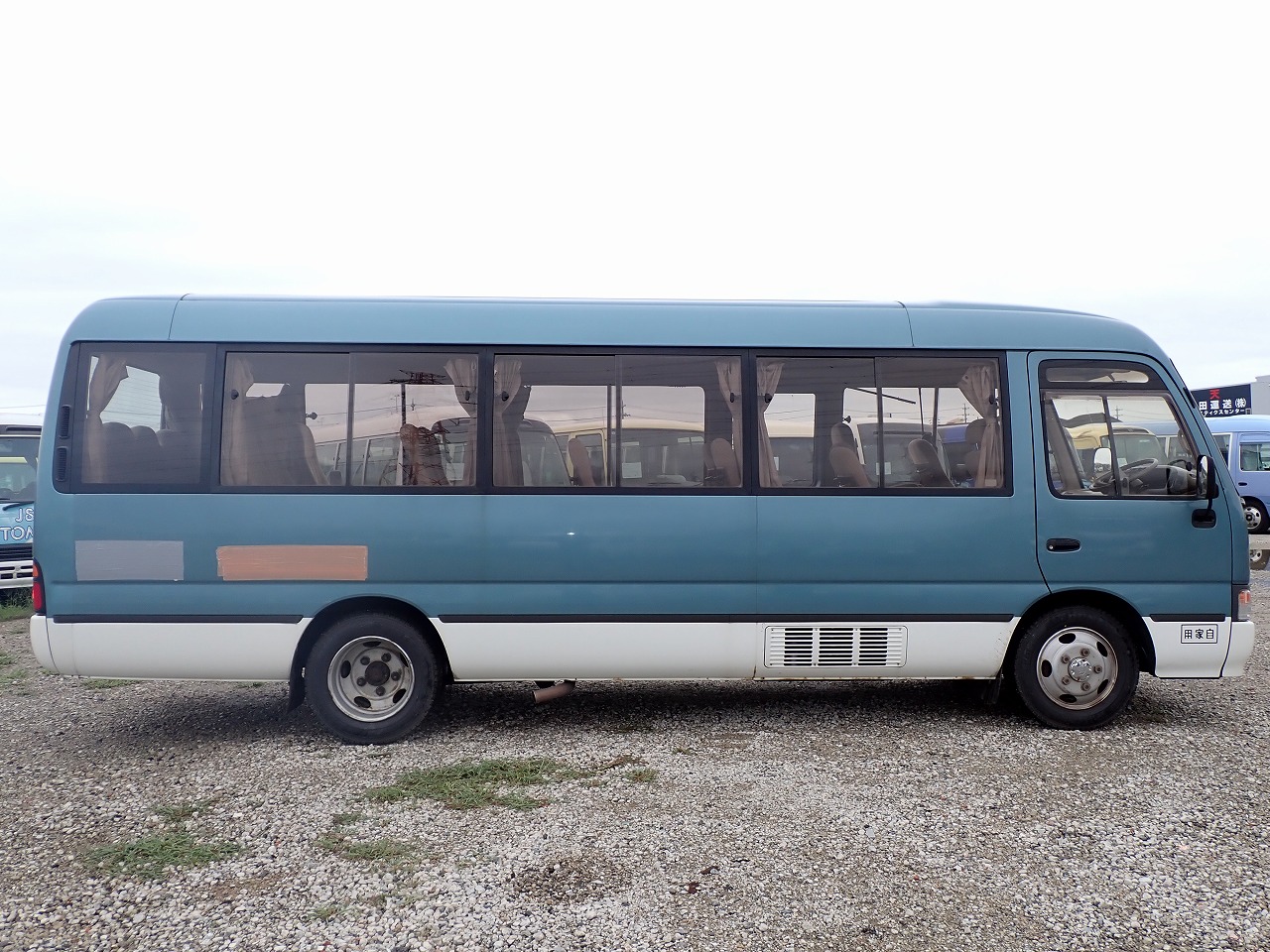 TOYOTA Coaster
