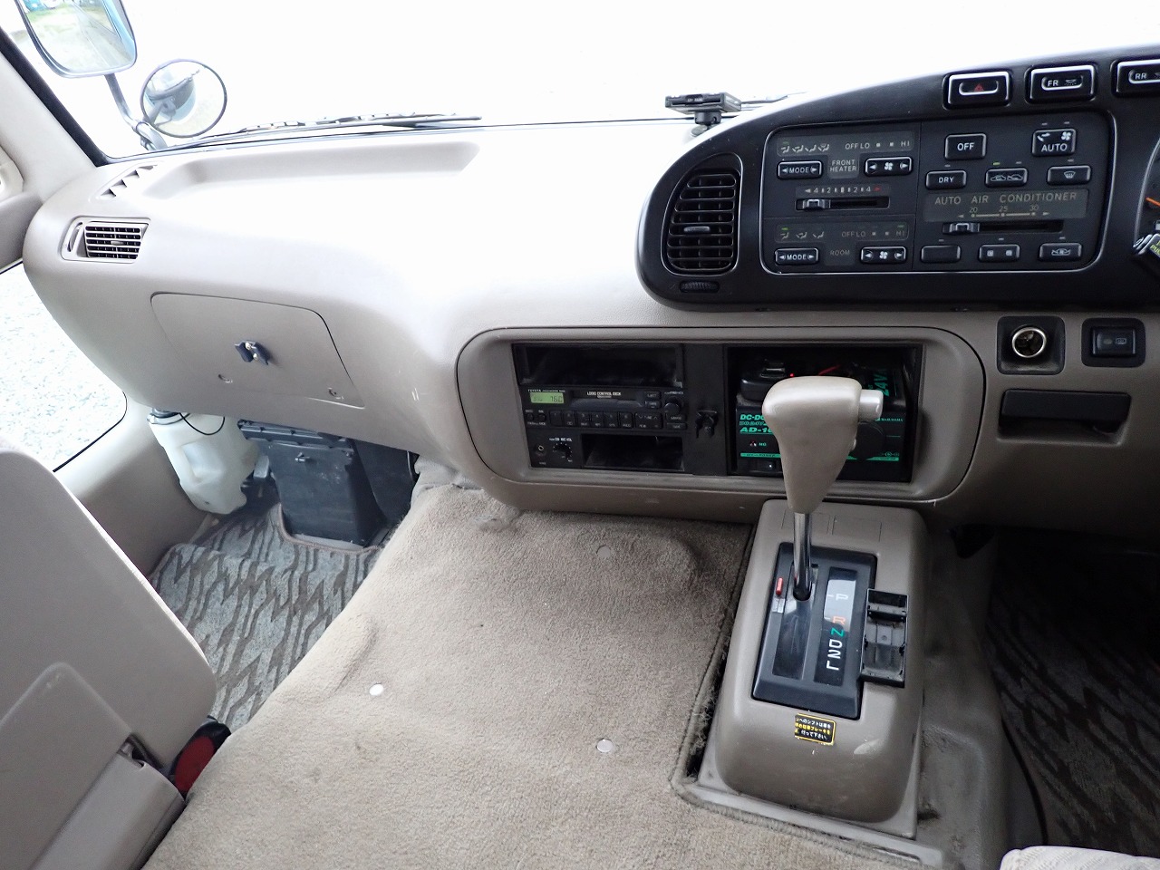 TOYOTA Coaster