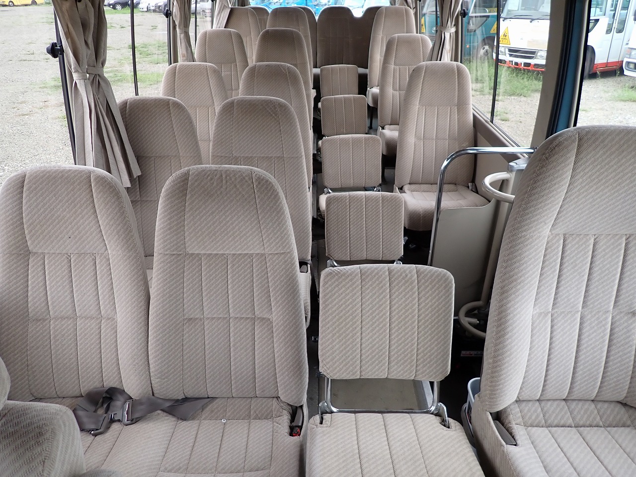 TOYOTA Coaster