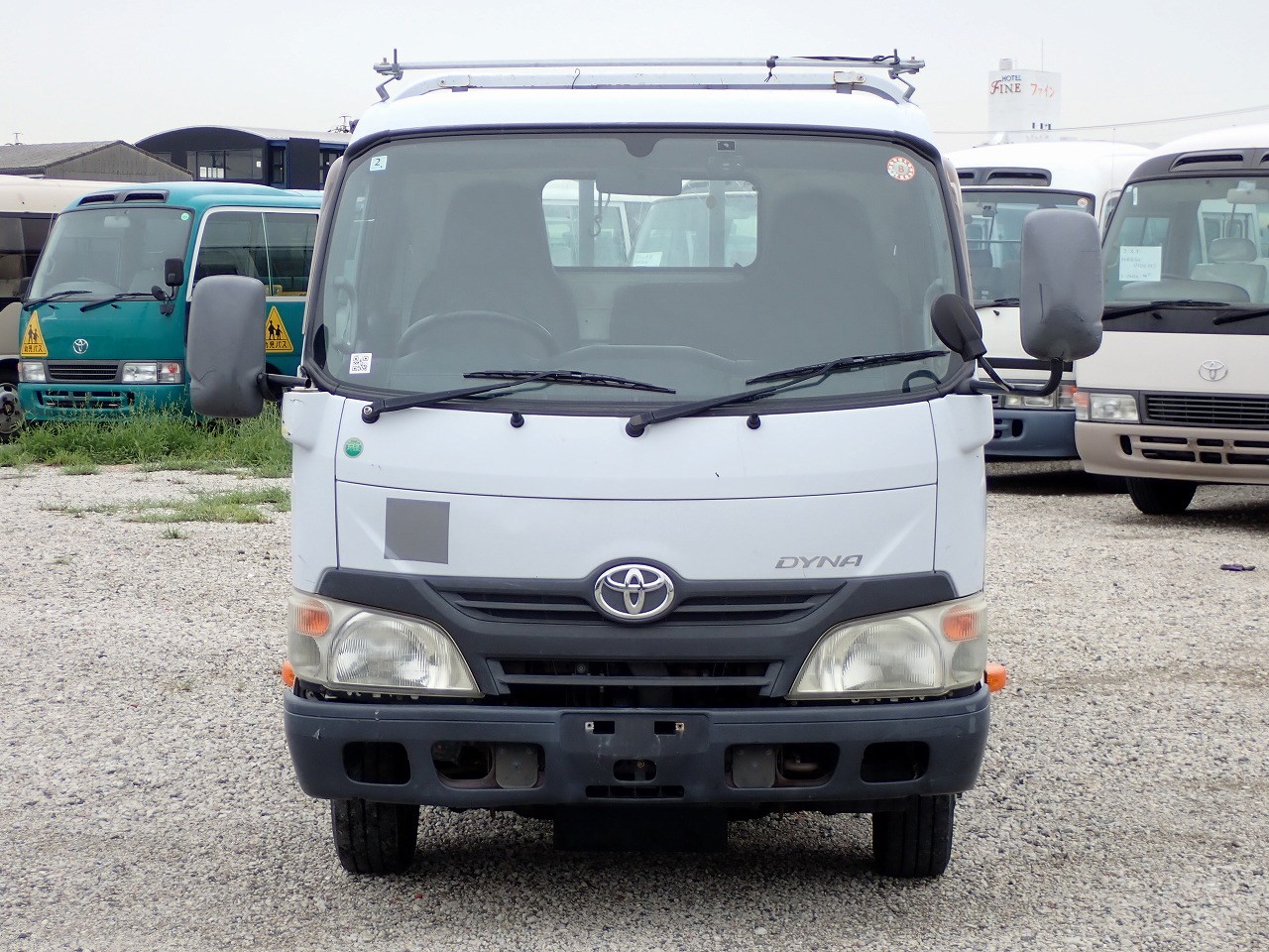 TOYOTA Dyna Truck
