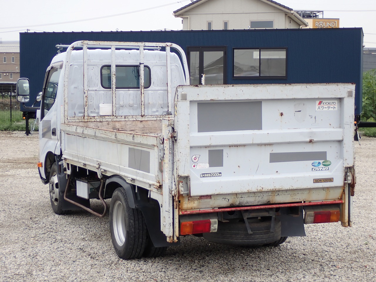 TOYOTA Dyna Truck