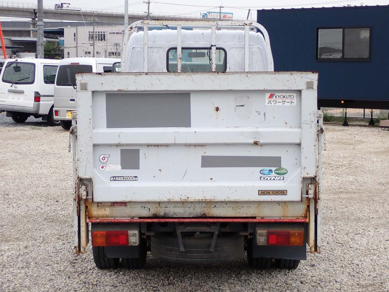TOYOTA Dyna Truck