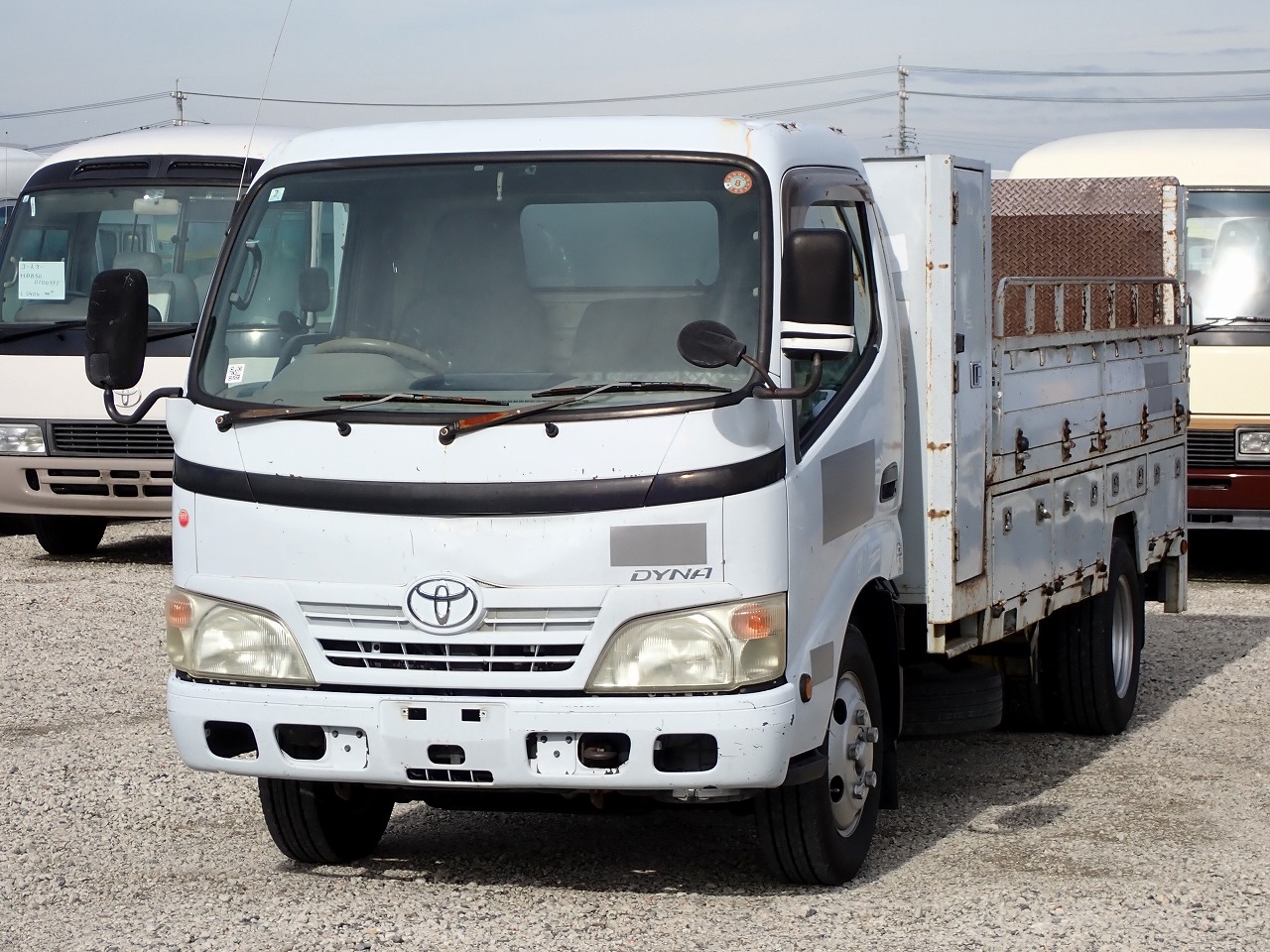 TOYOTA Dyna Truck