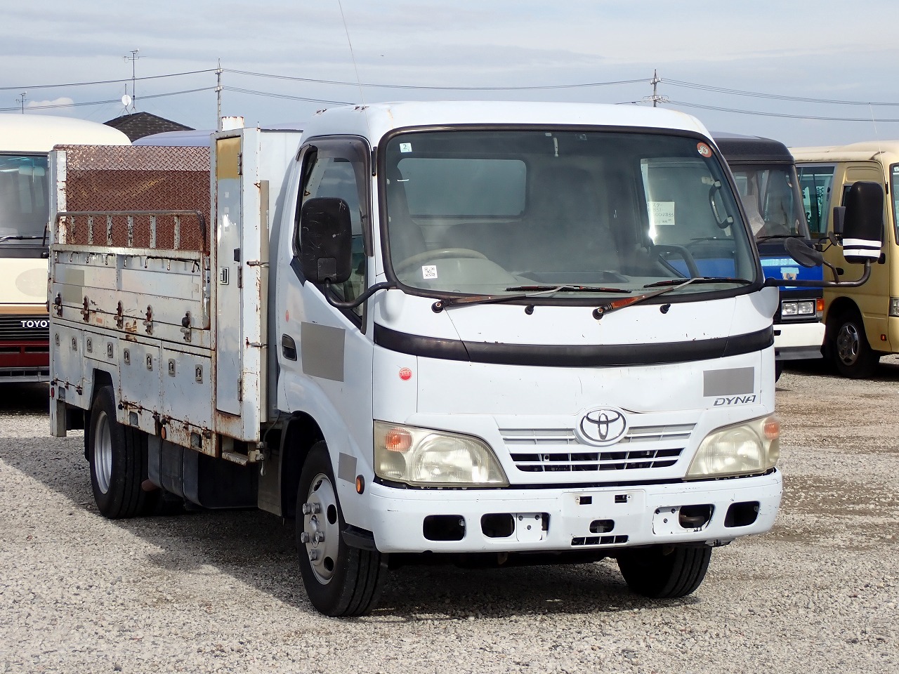 TOYOTA Dyna Truck