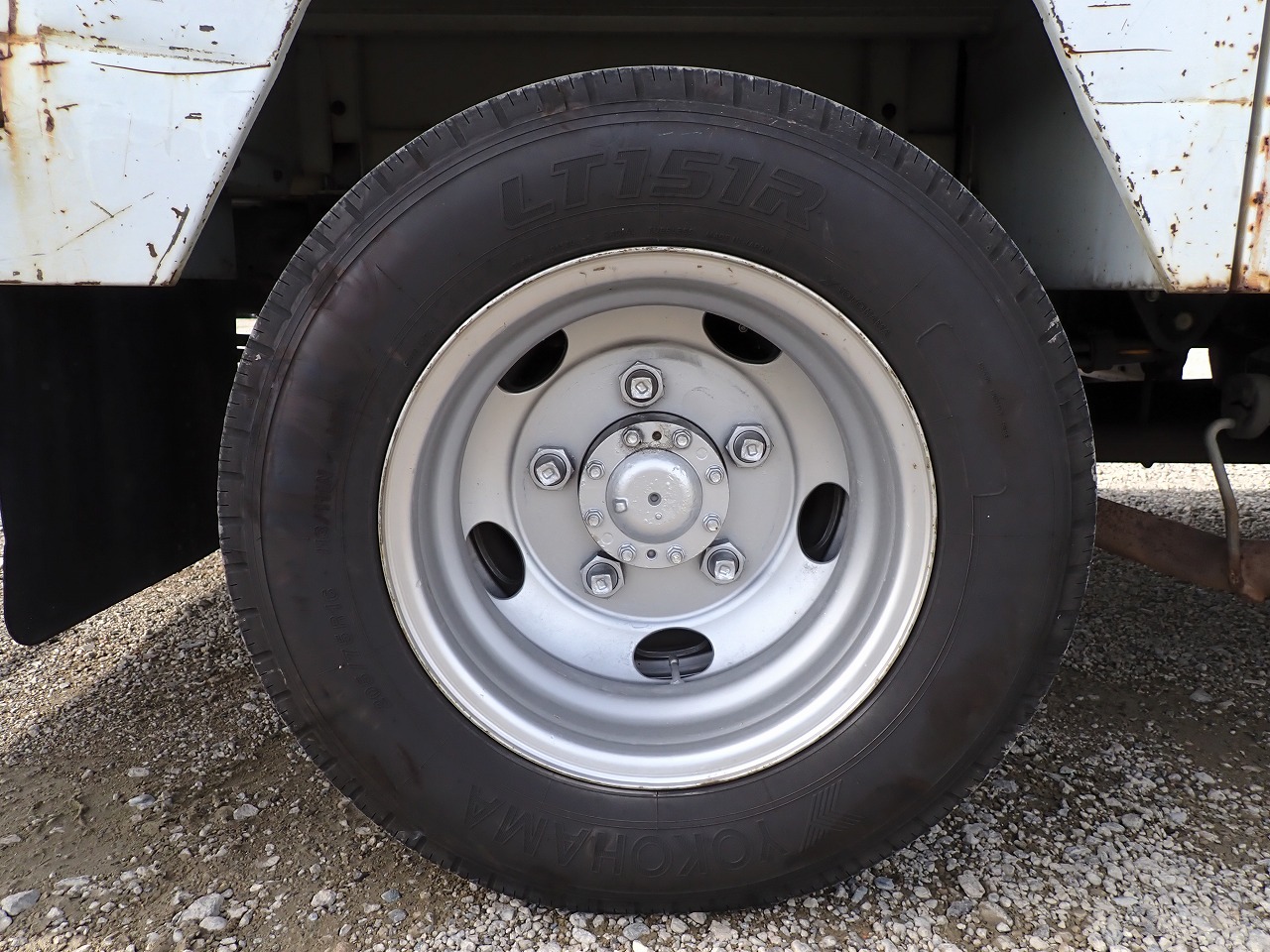 TOYOTA Dyna Truck