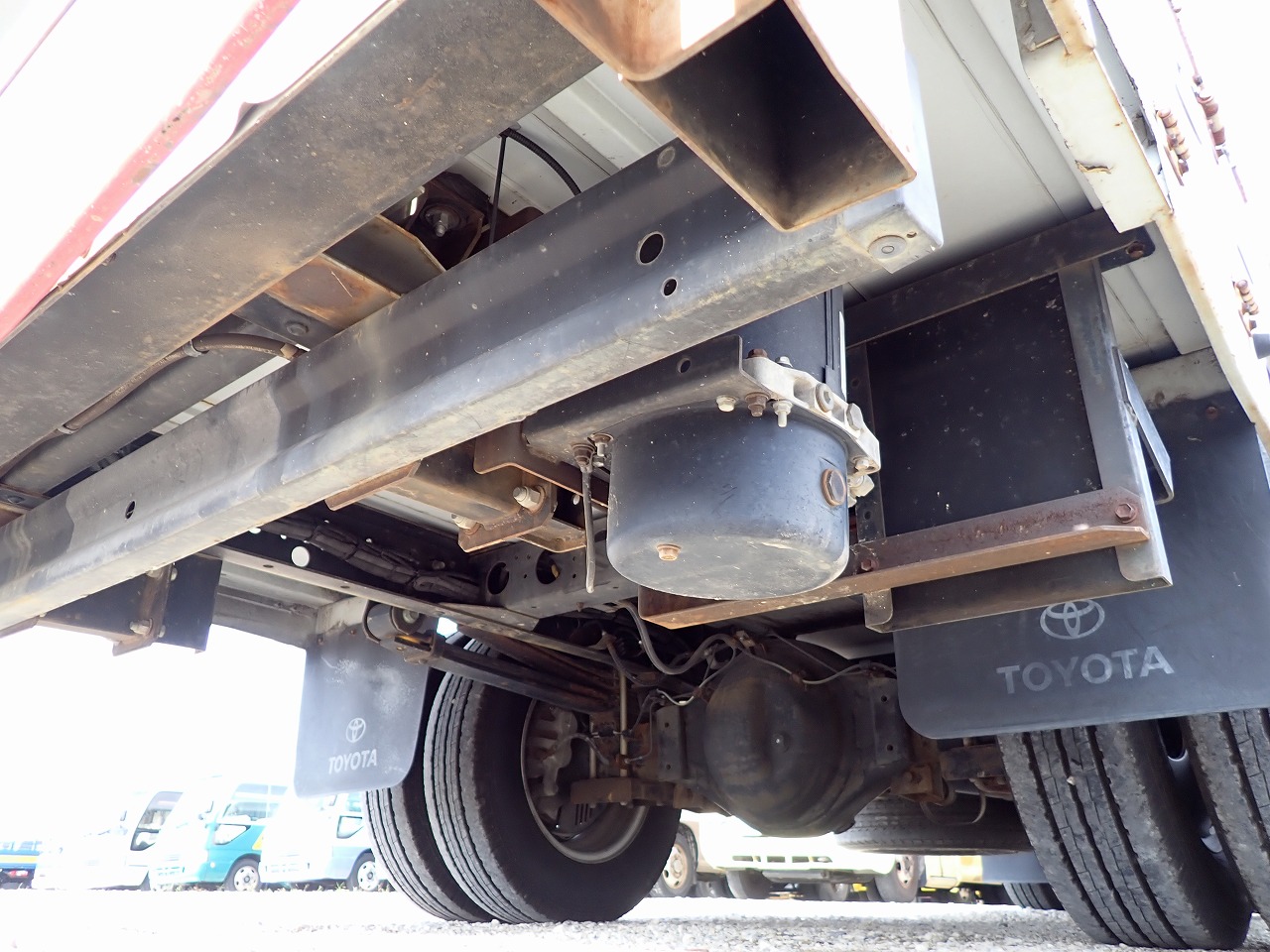 TOYOTA Dyna Truck