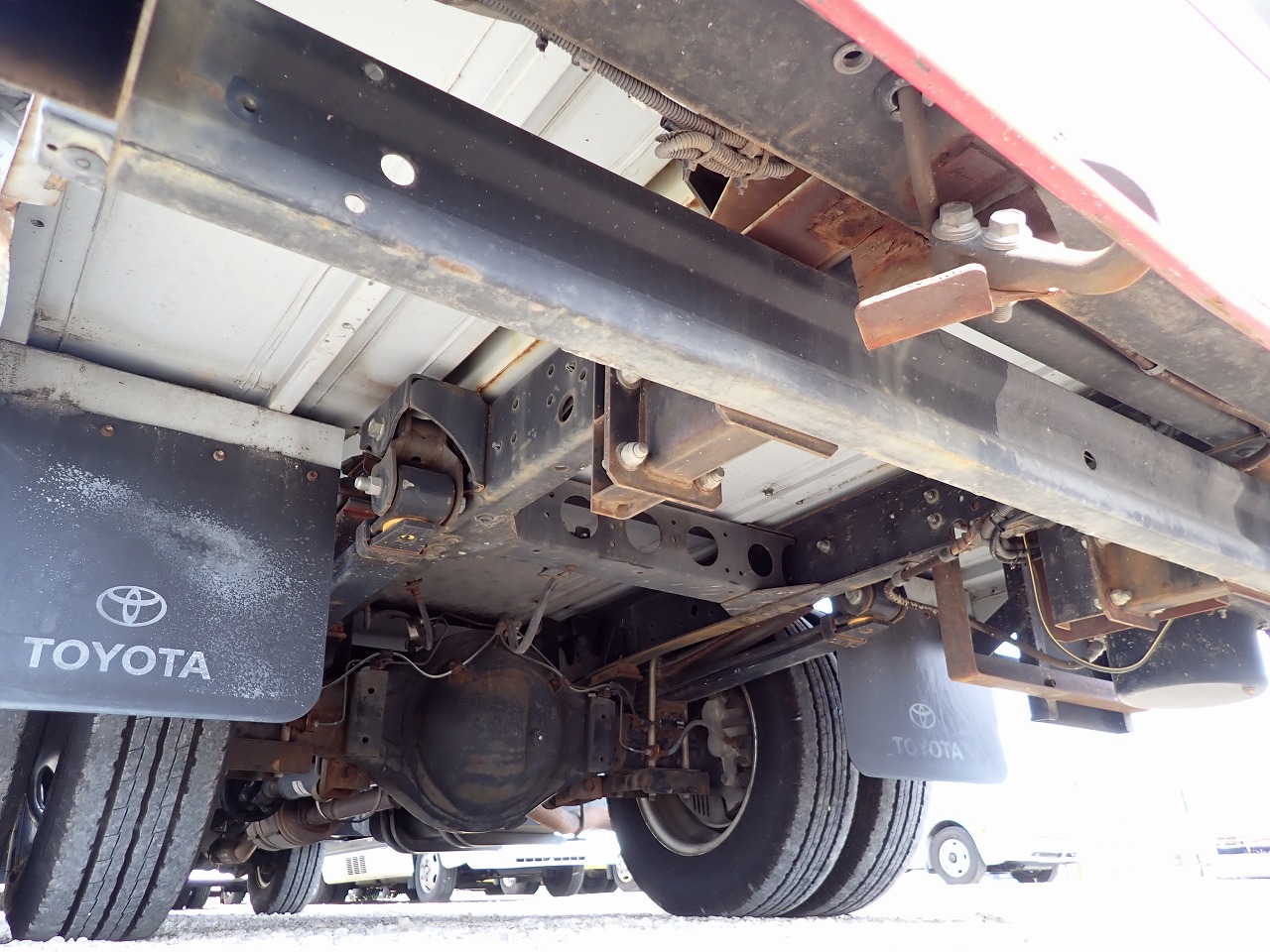 TOYOTA Dyna Truck